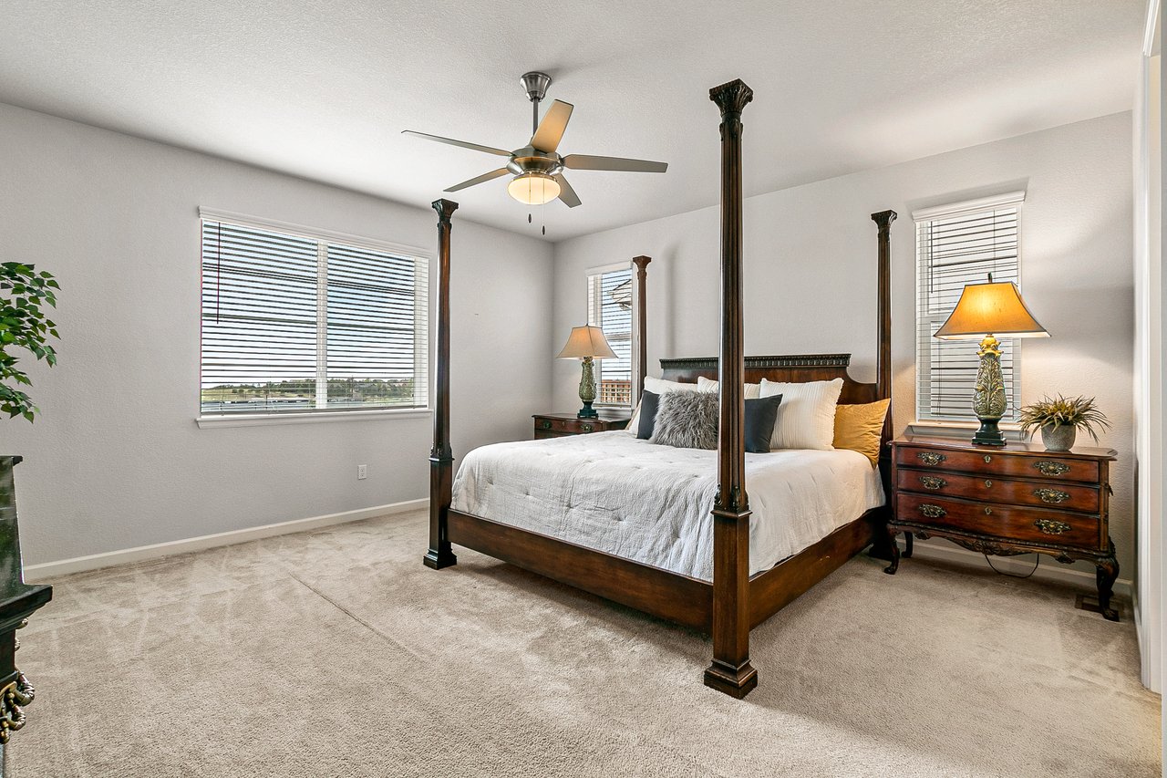 3635 White Rose Loop