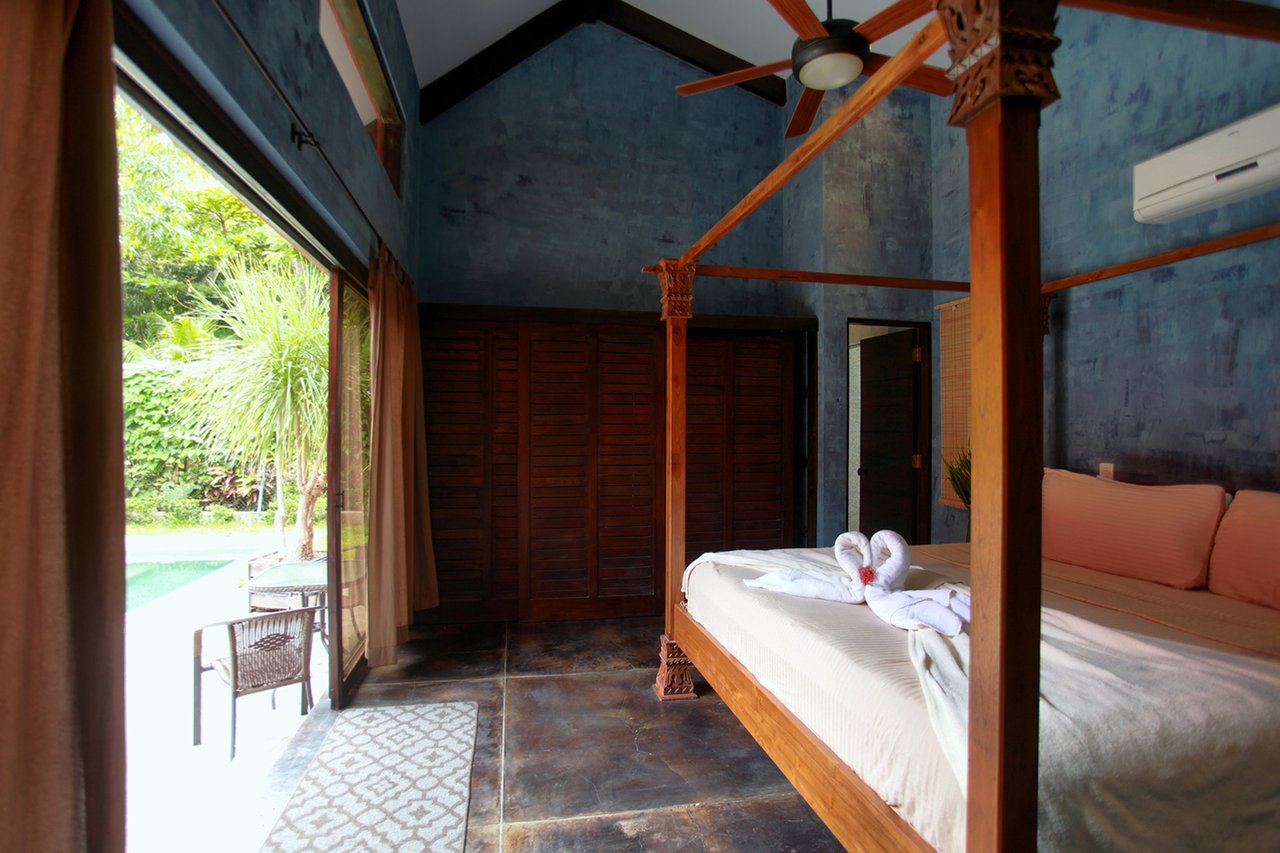 Pool Home Near Surf Break, Santa Teresa, Puntarenas
