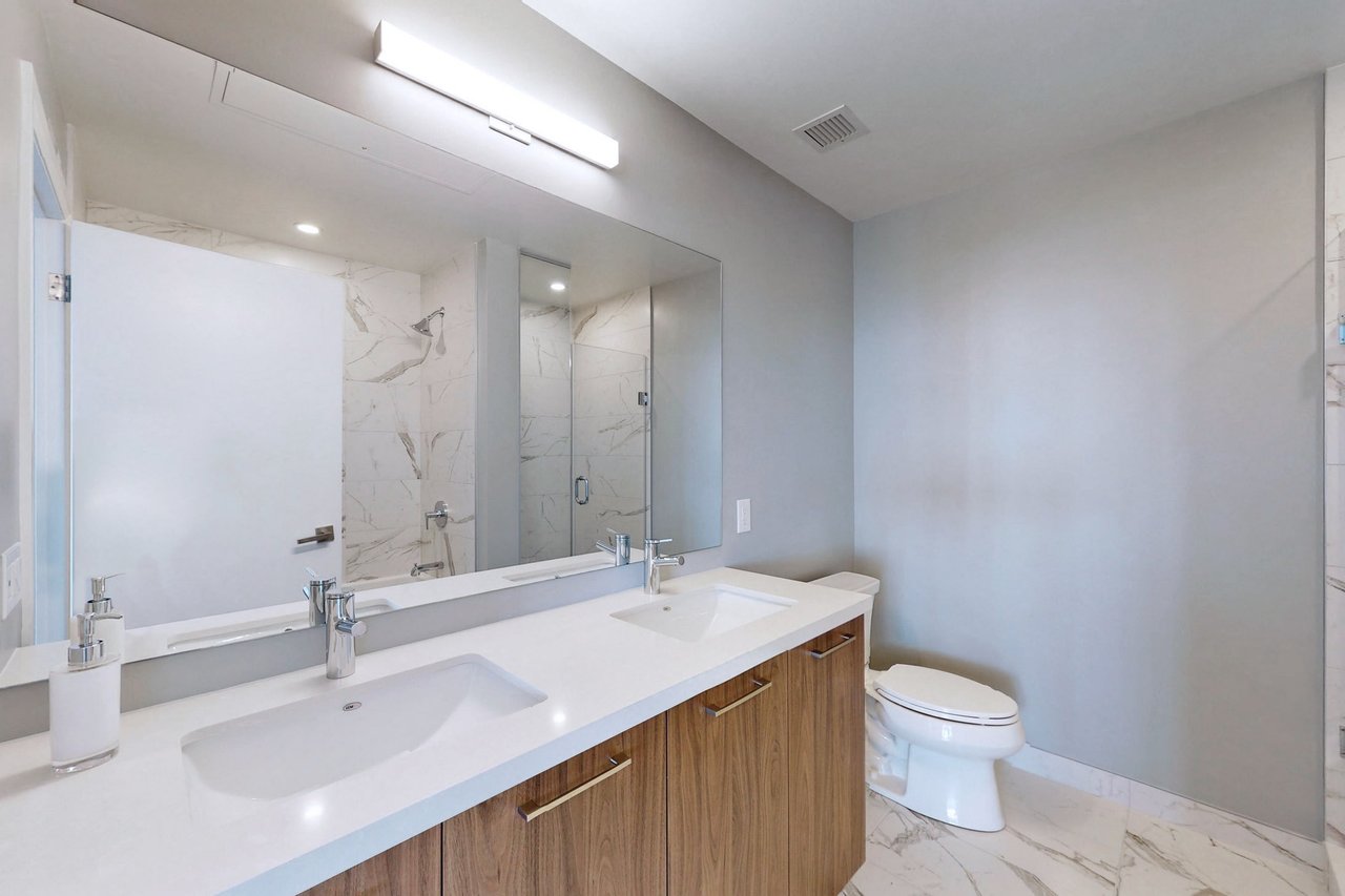 Upper East Village Suite 718