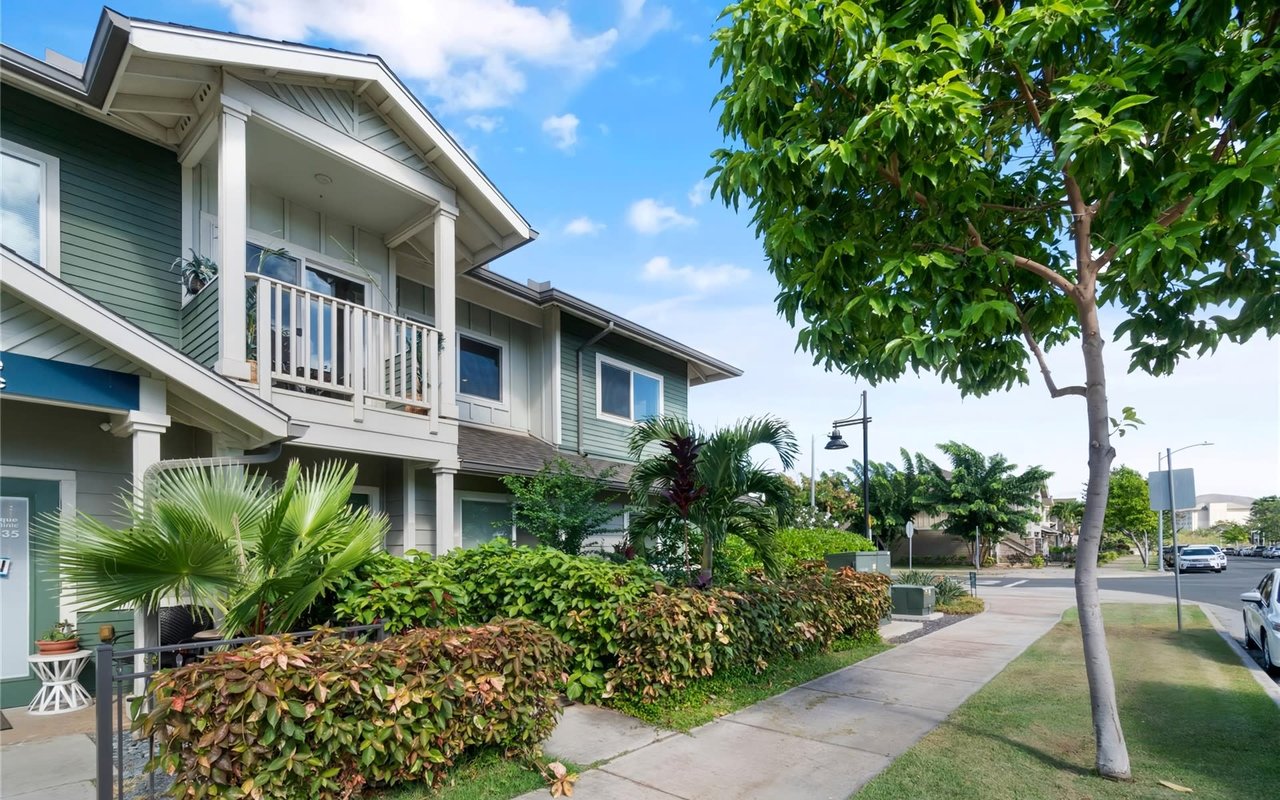 Best Neighborhoods to Live in Kapolei, Hawaii