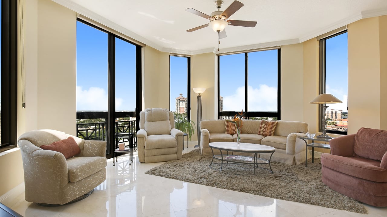 701 S Olive Ave, #1101
