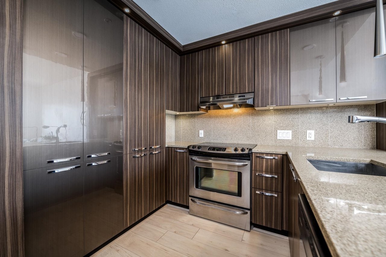 407-733 W 14th St