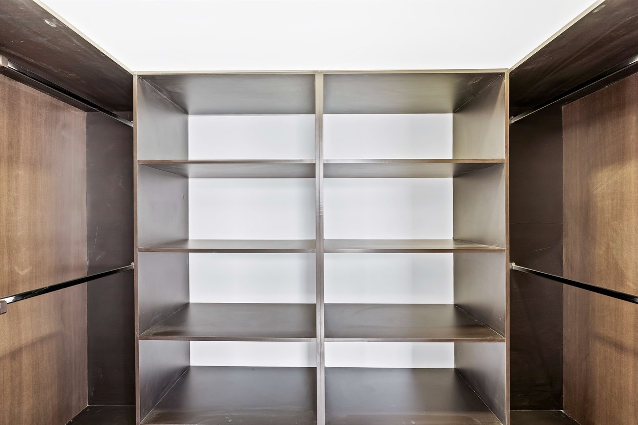 Jacarandas #22 | Modern Townhome with Amenities Just Minutes from the Beach