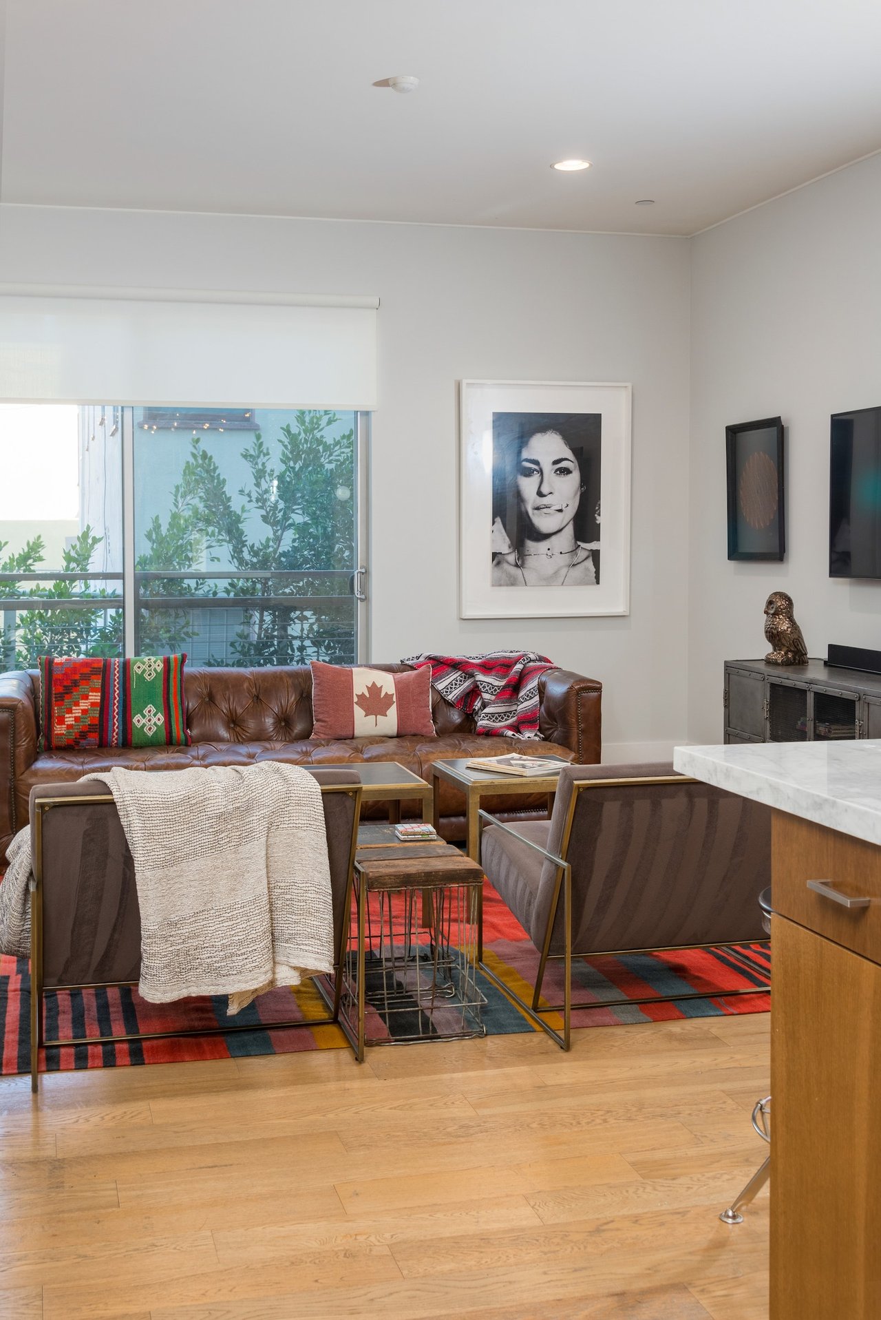 Modern 2 Bedroom/ 2 bath at the Metropol
