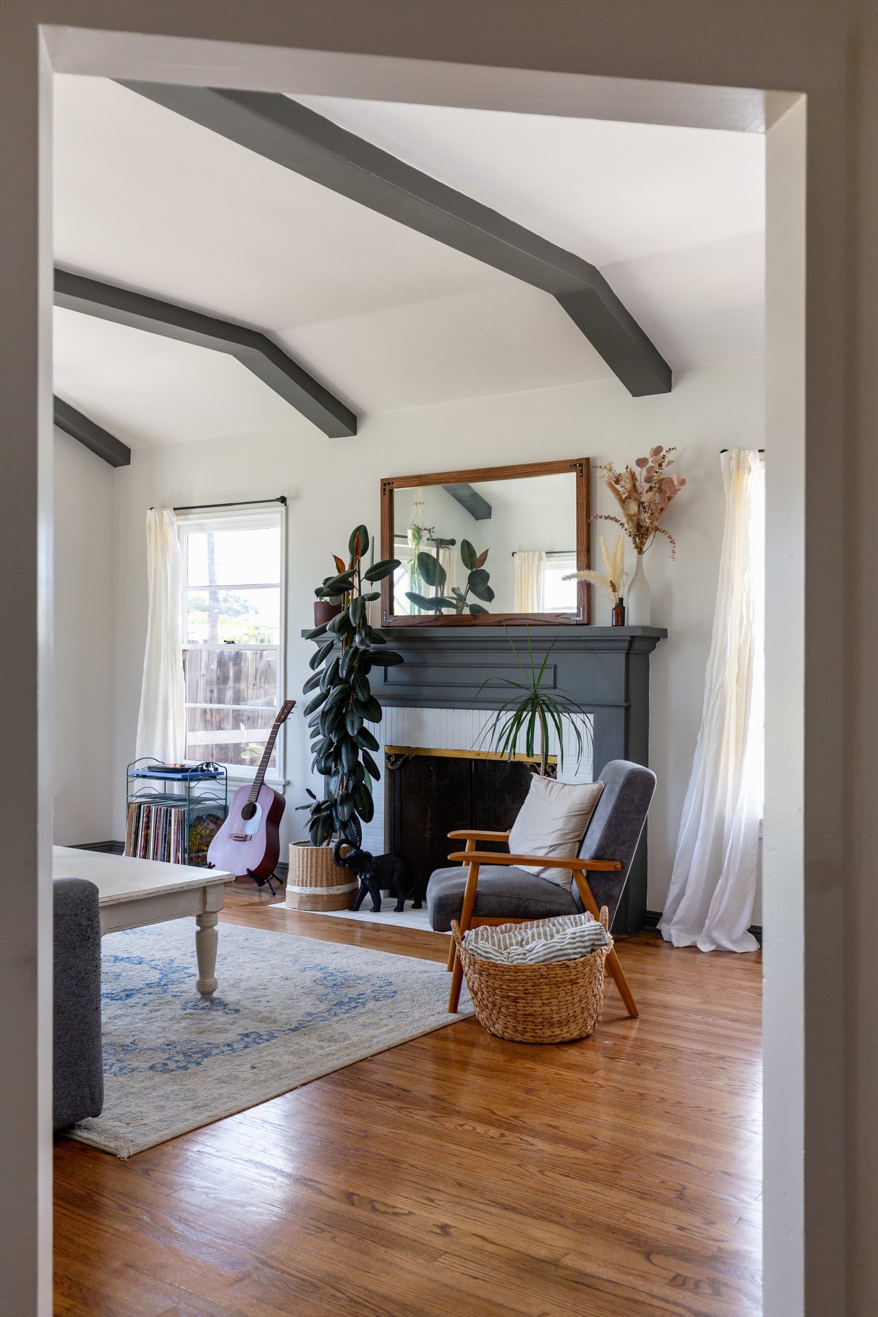2515 W. 76th St. 