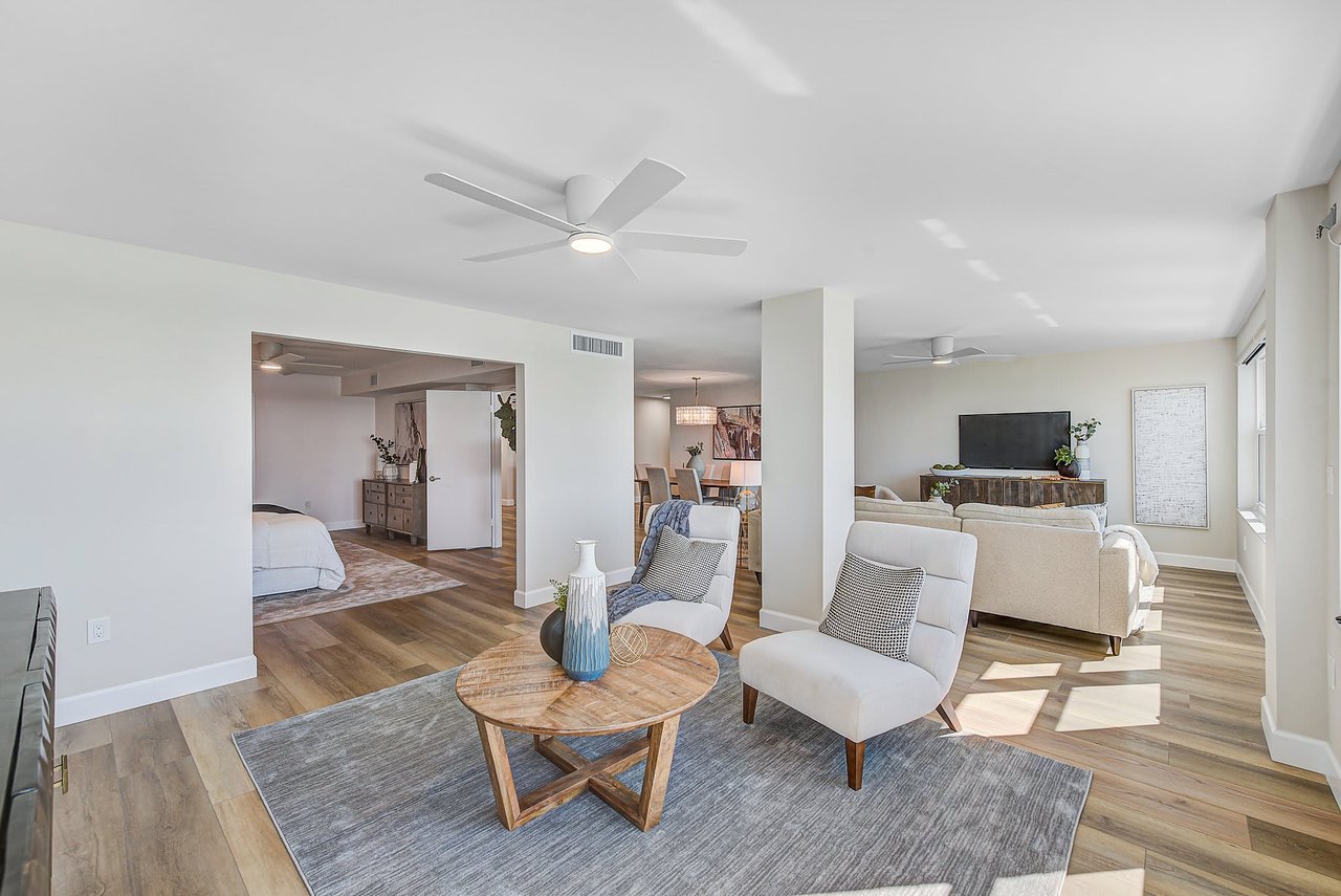 5200 Brittany Dr S, #804, St Petersburg, FL 33715