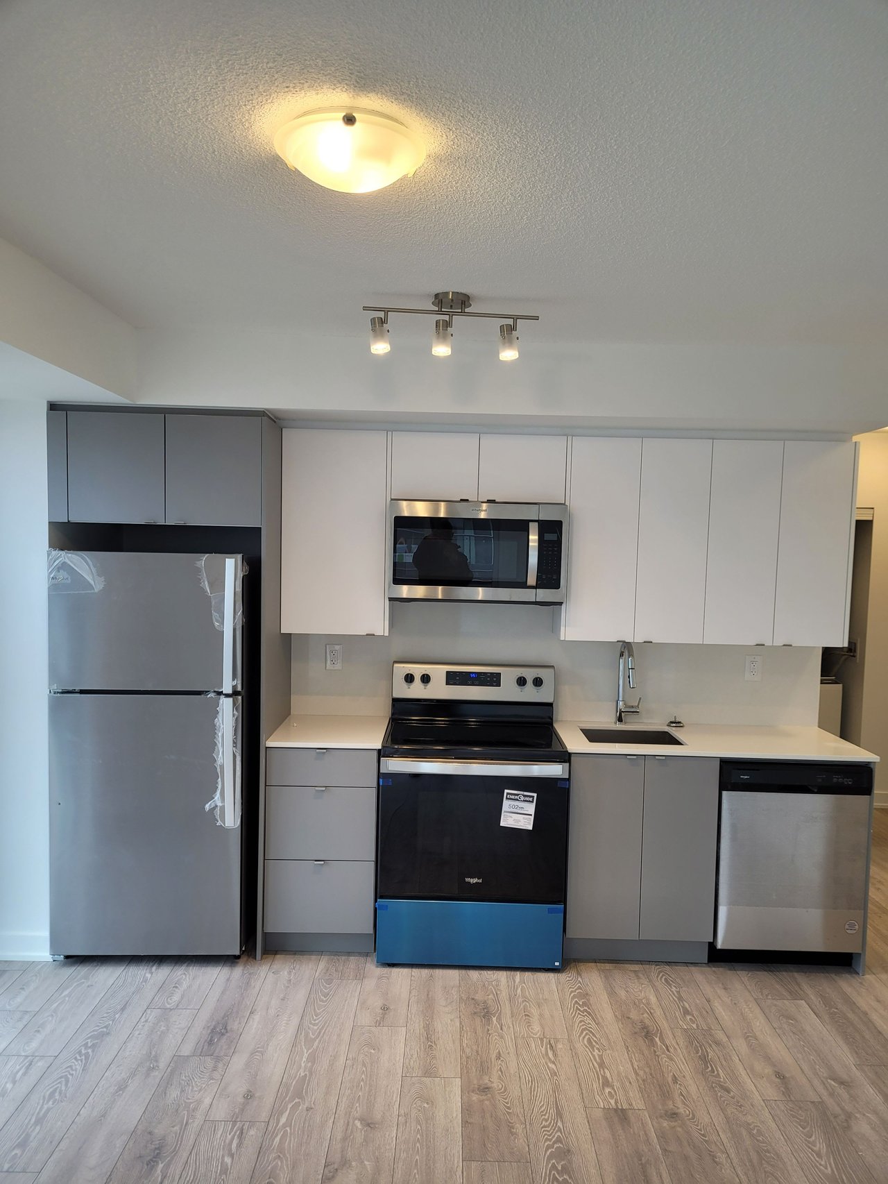 3200 Dakota Common, Unit B903