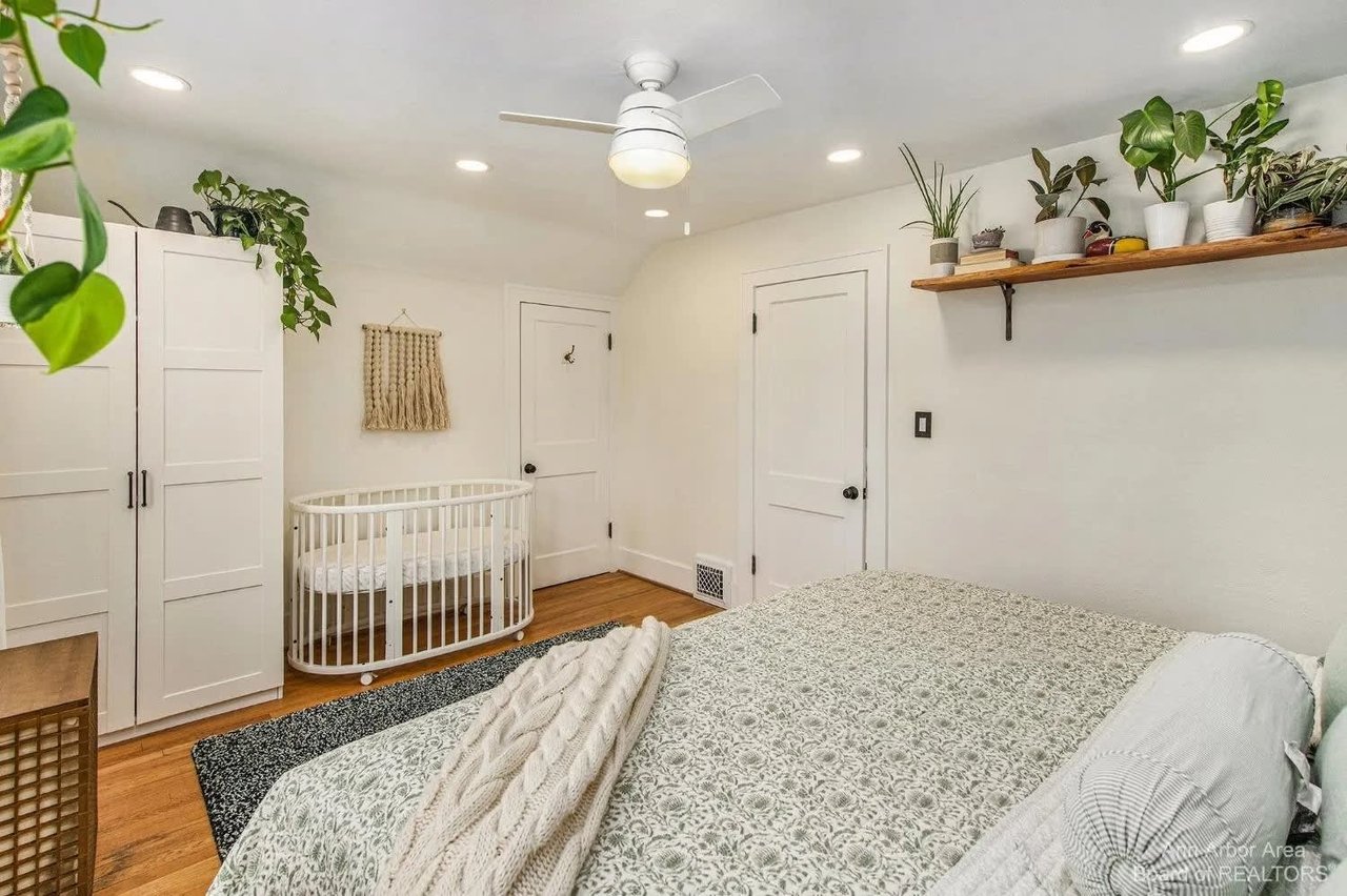 1309 Henry St, Ann Arbor, MI 48104