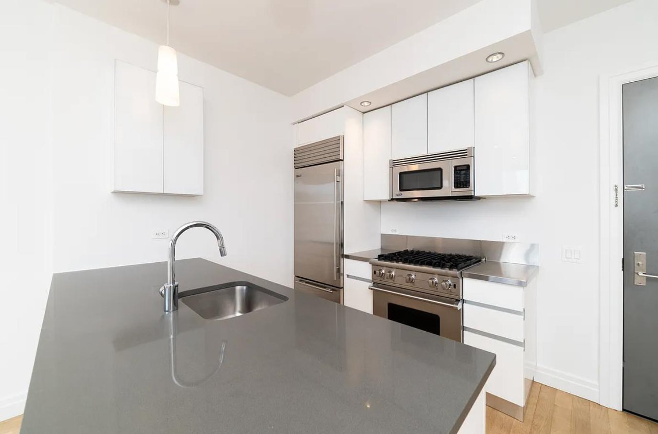 554 West 54th Street, Apt 28-G