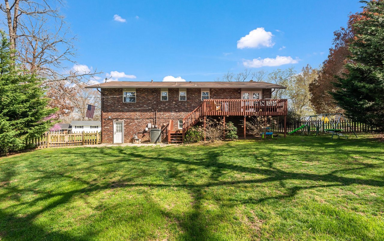 909 Midsouth Rd