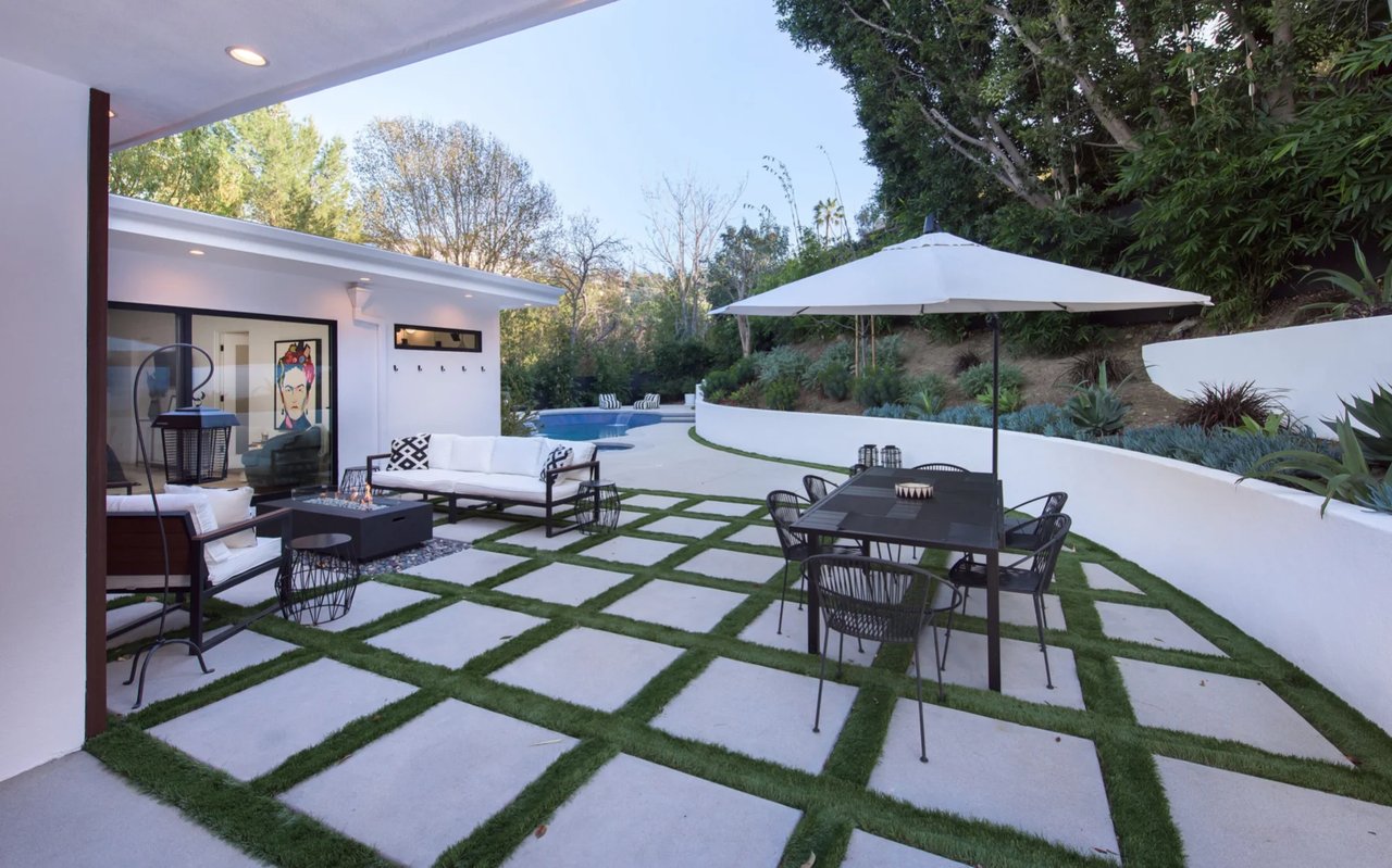 3901 ½ Ventura Canyon