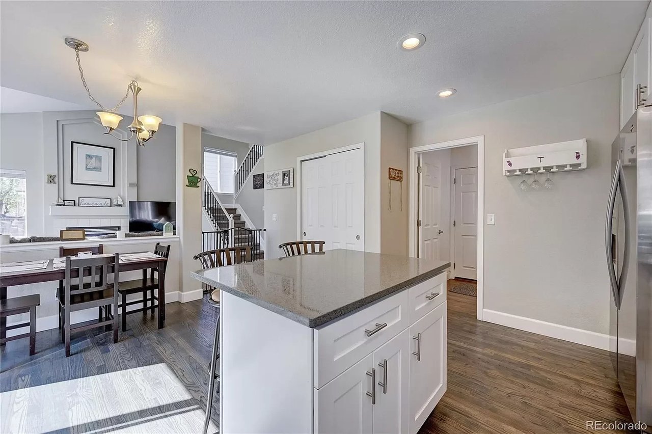 5640 S Quatar Ct