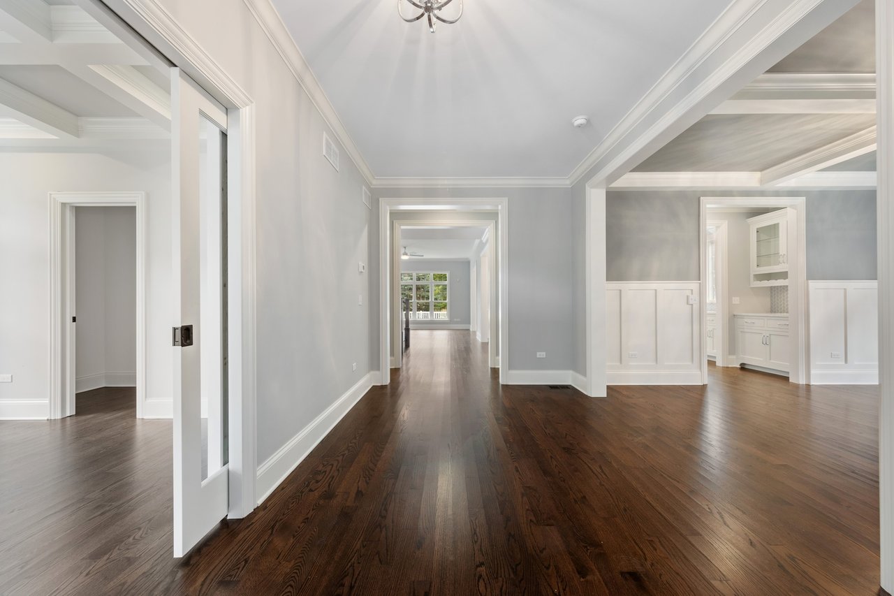 This Residence Captures The Beauty And Luxury Of Modern Living