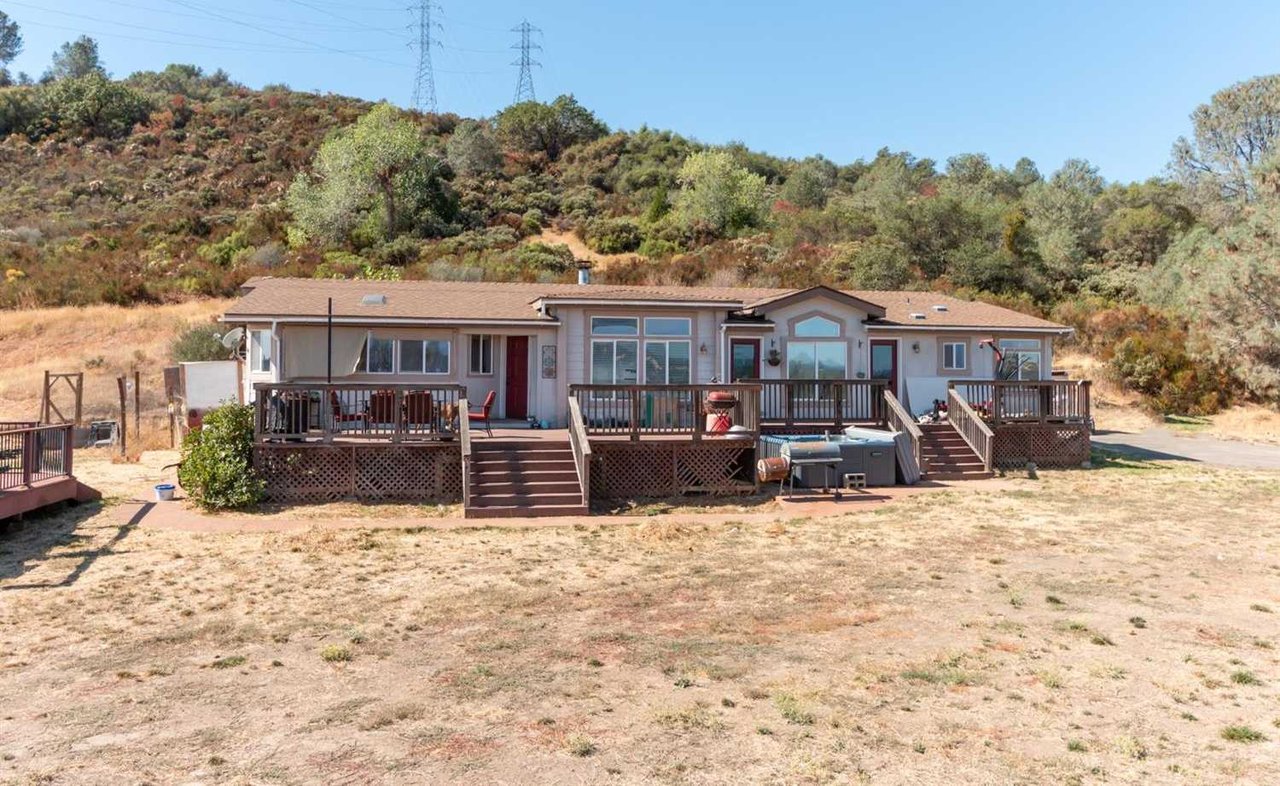 4070 Tiffany Hill Drive