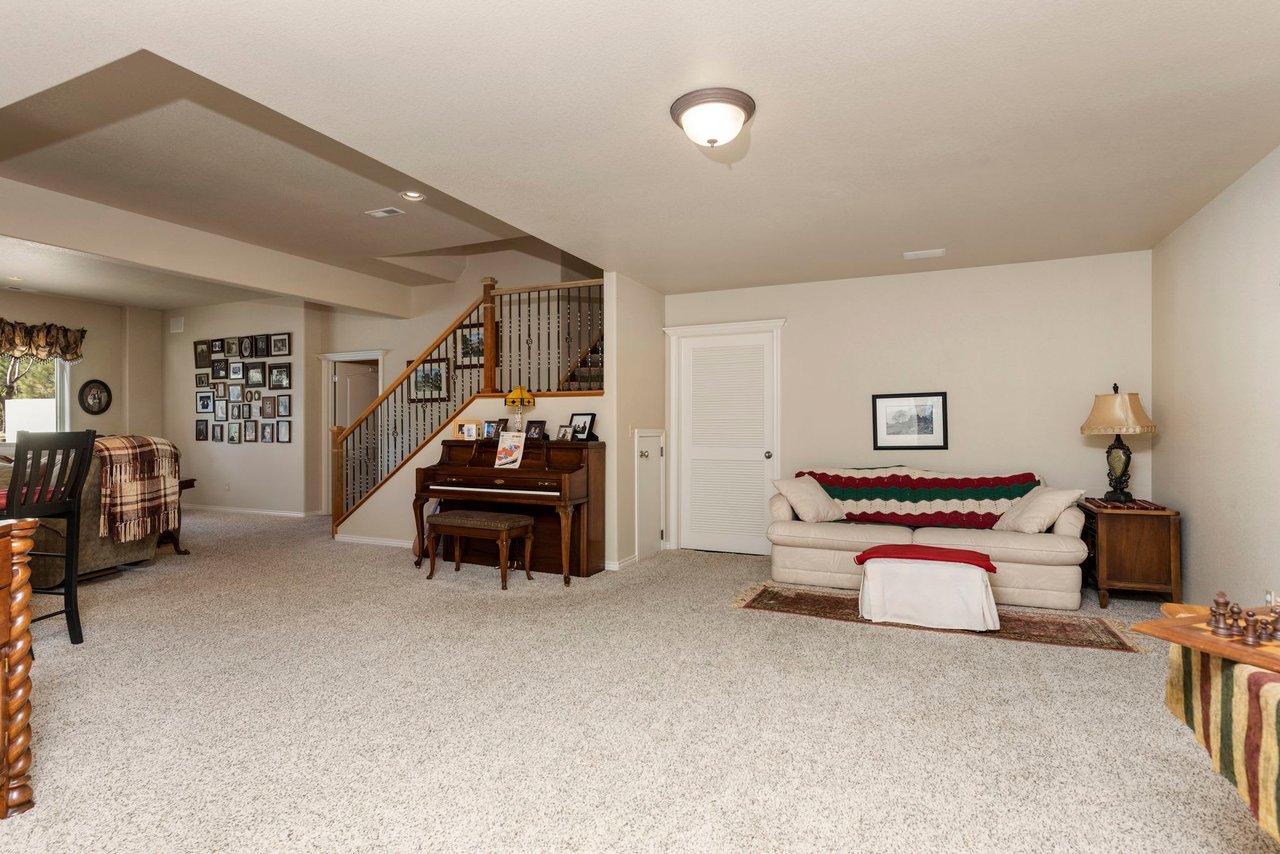 1255 Scarsbrook Court