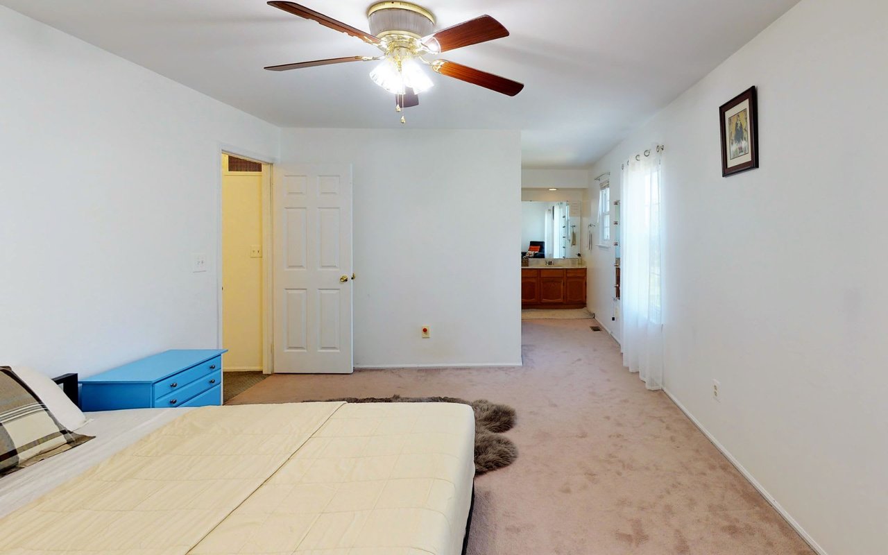 372 HAWKSHEAD WAY