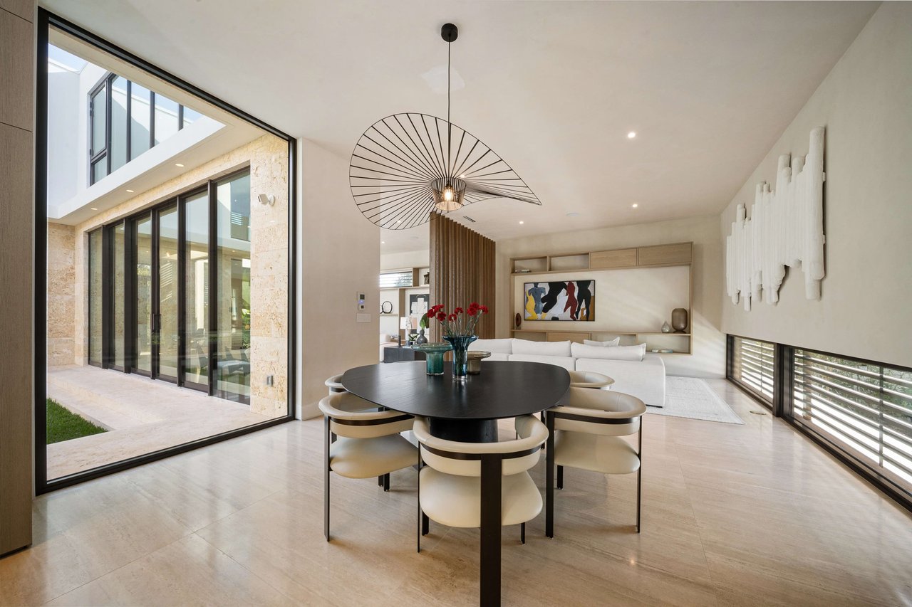 JO/GA Homes has commenced sales for La Corte, an opulent, self-sufficient residence boasting LEED Platinum certification. The home features a state-of-the-art photovoltaic solar setup and Tesla batteries, ensuring sustainable energy usage. (Posted March 2024)