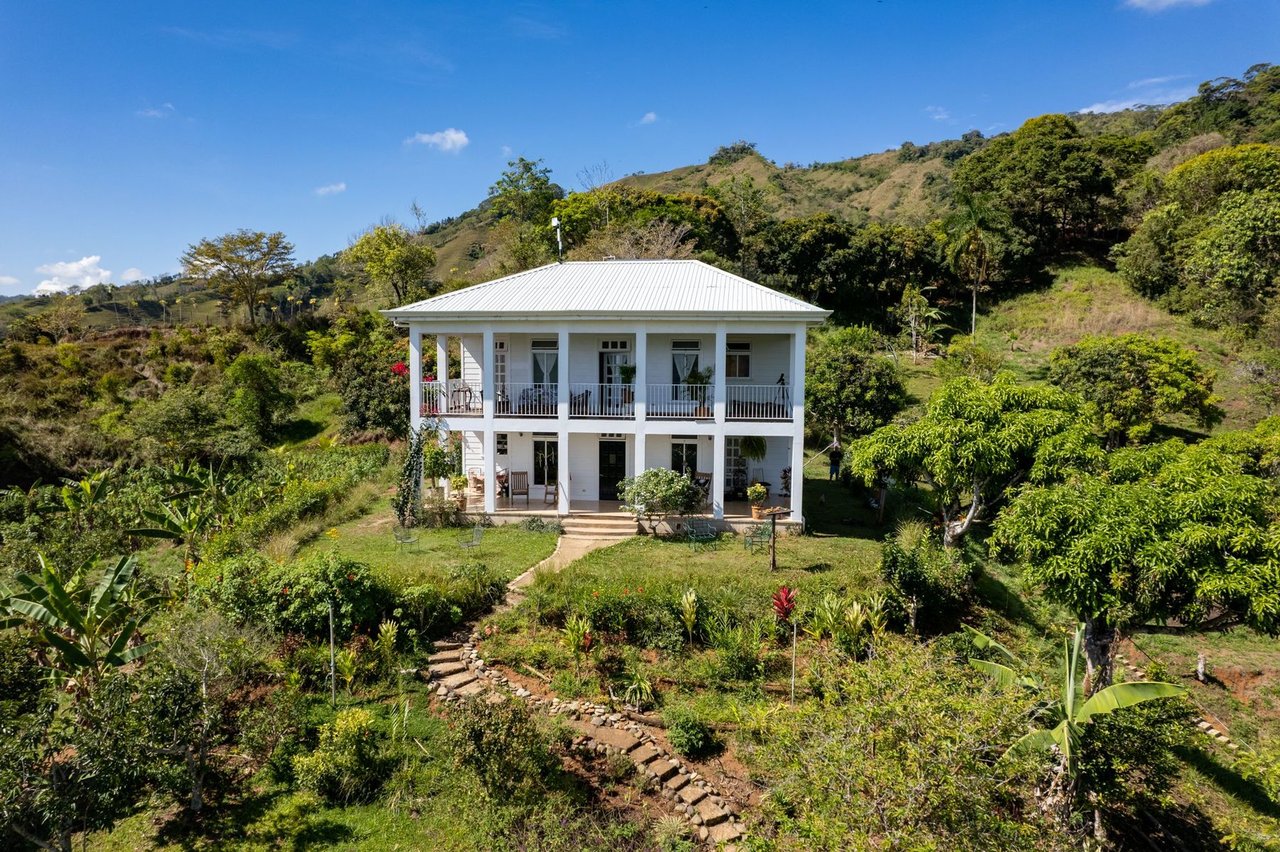 Mountain View Private Estate, Perez Zeledon, San Jose