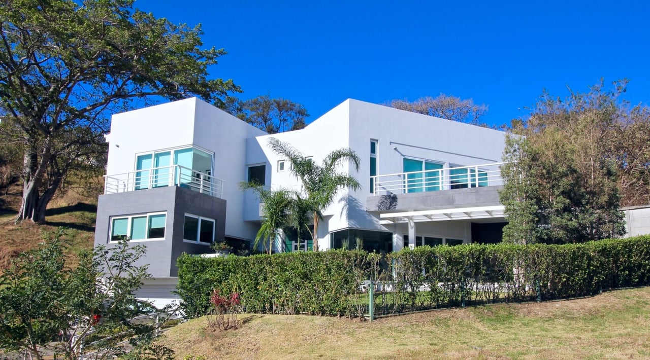 Contemporary View Villa, Escazu, San Jose