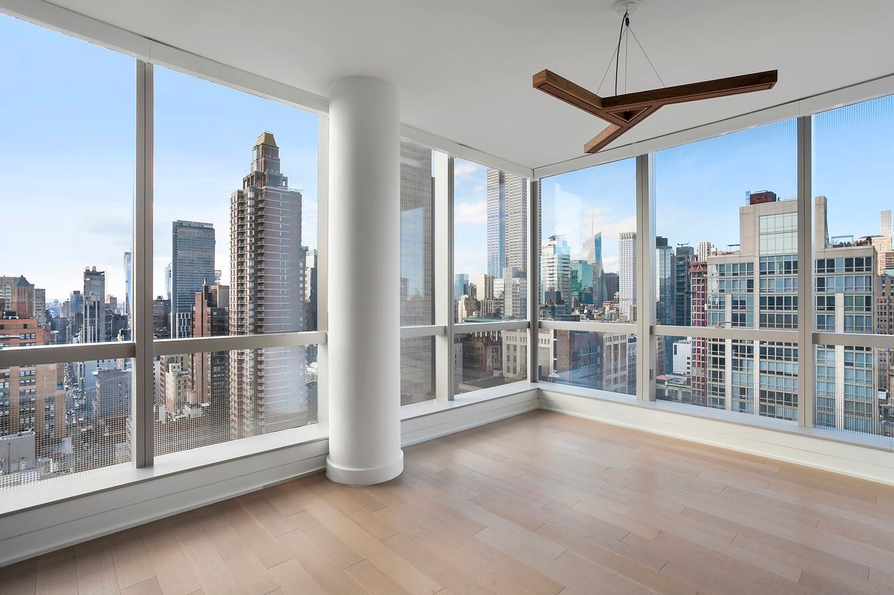 400 Park Ave S APT 31C