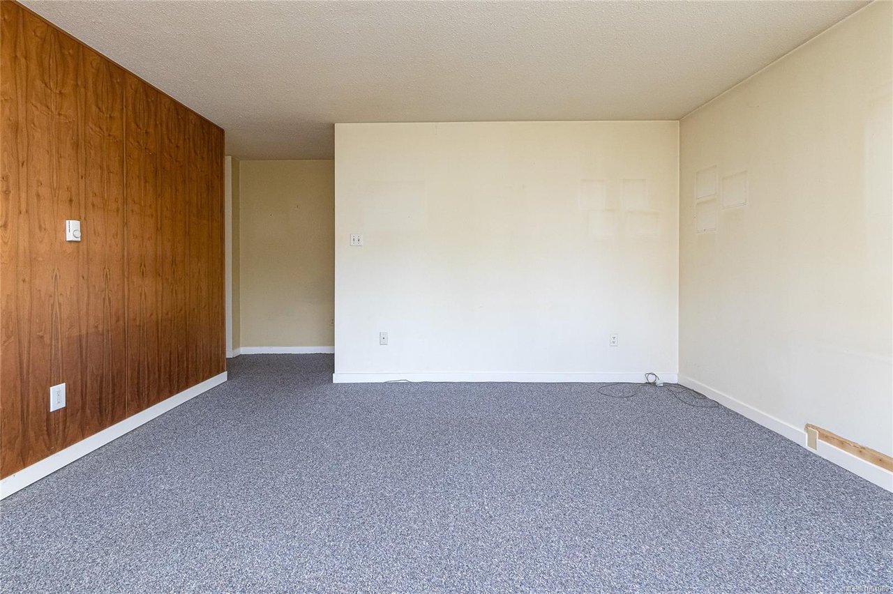 202-1122 Hilda St, Victoria