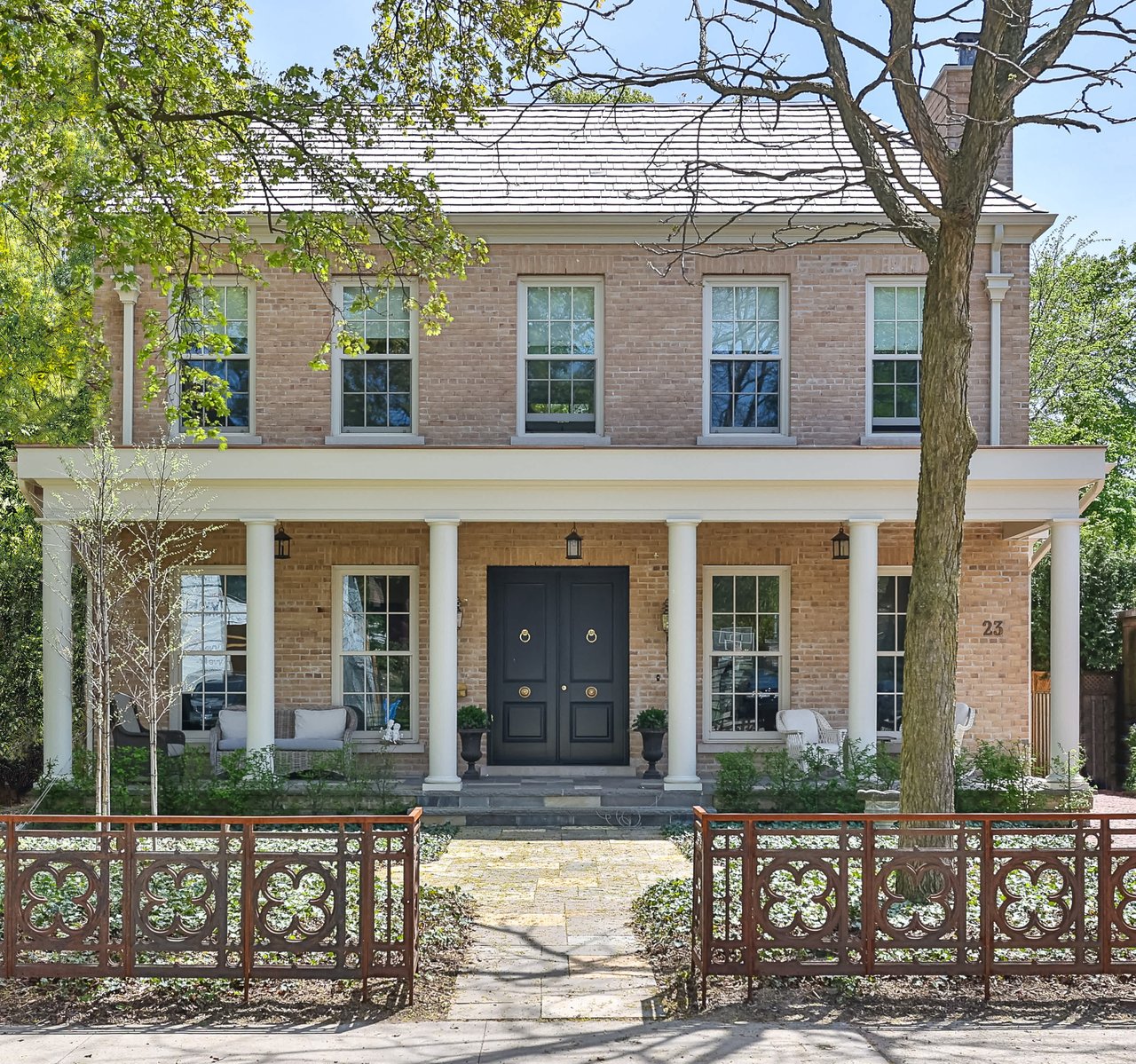 Centrally Nestled In Lytton Park