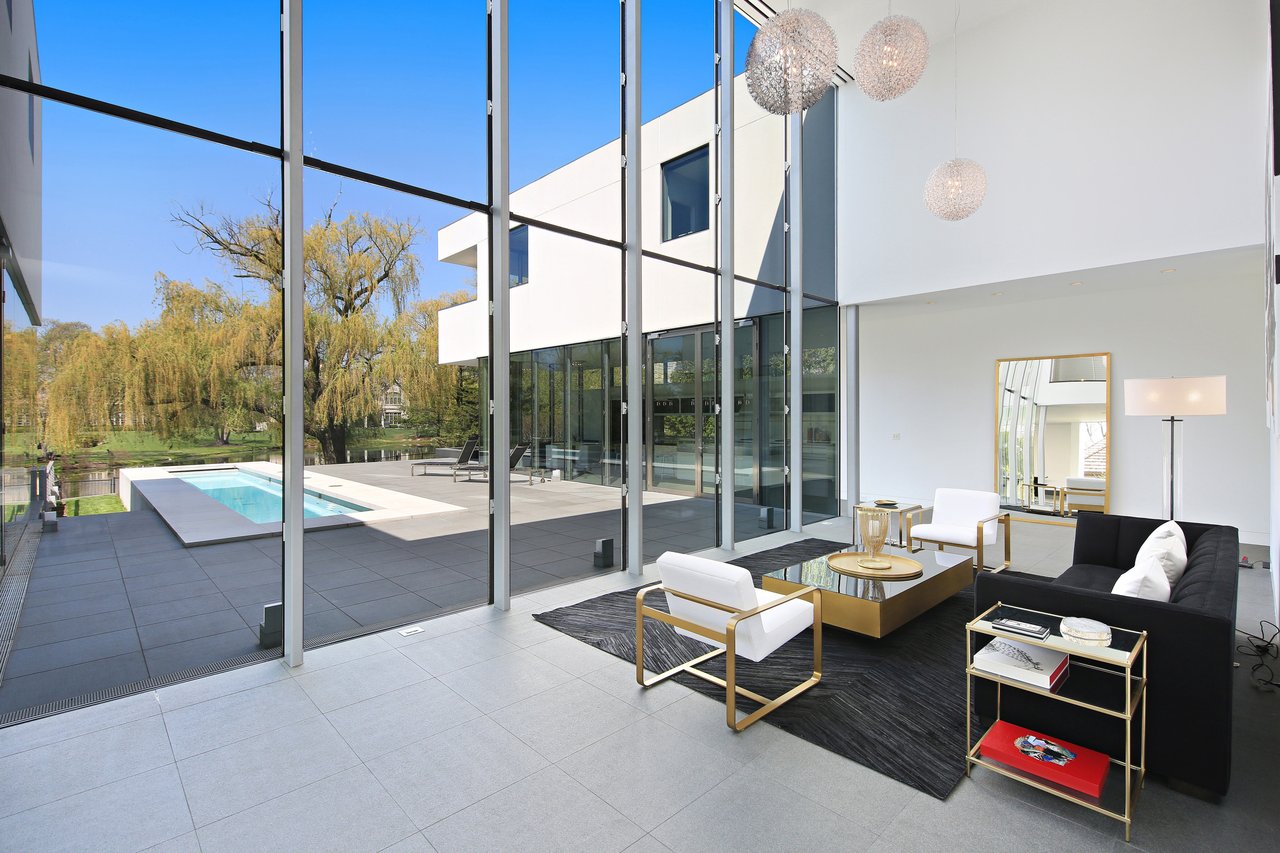 For Those Seeking An Extraordinary Lifestyle