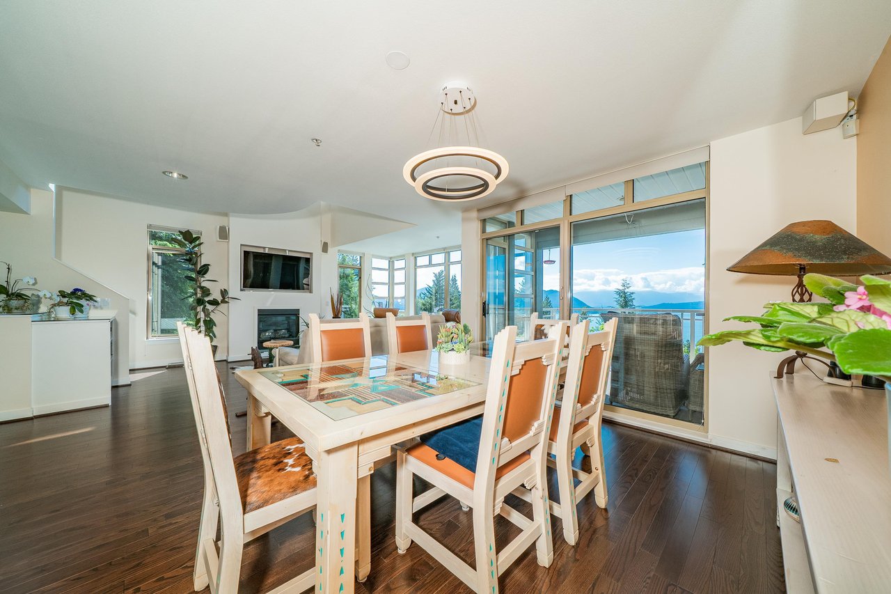8664 Seascape Dr