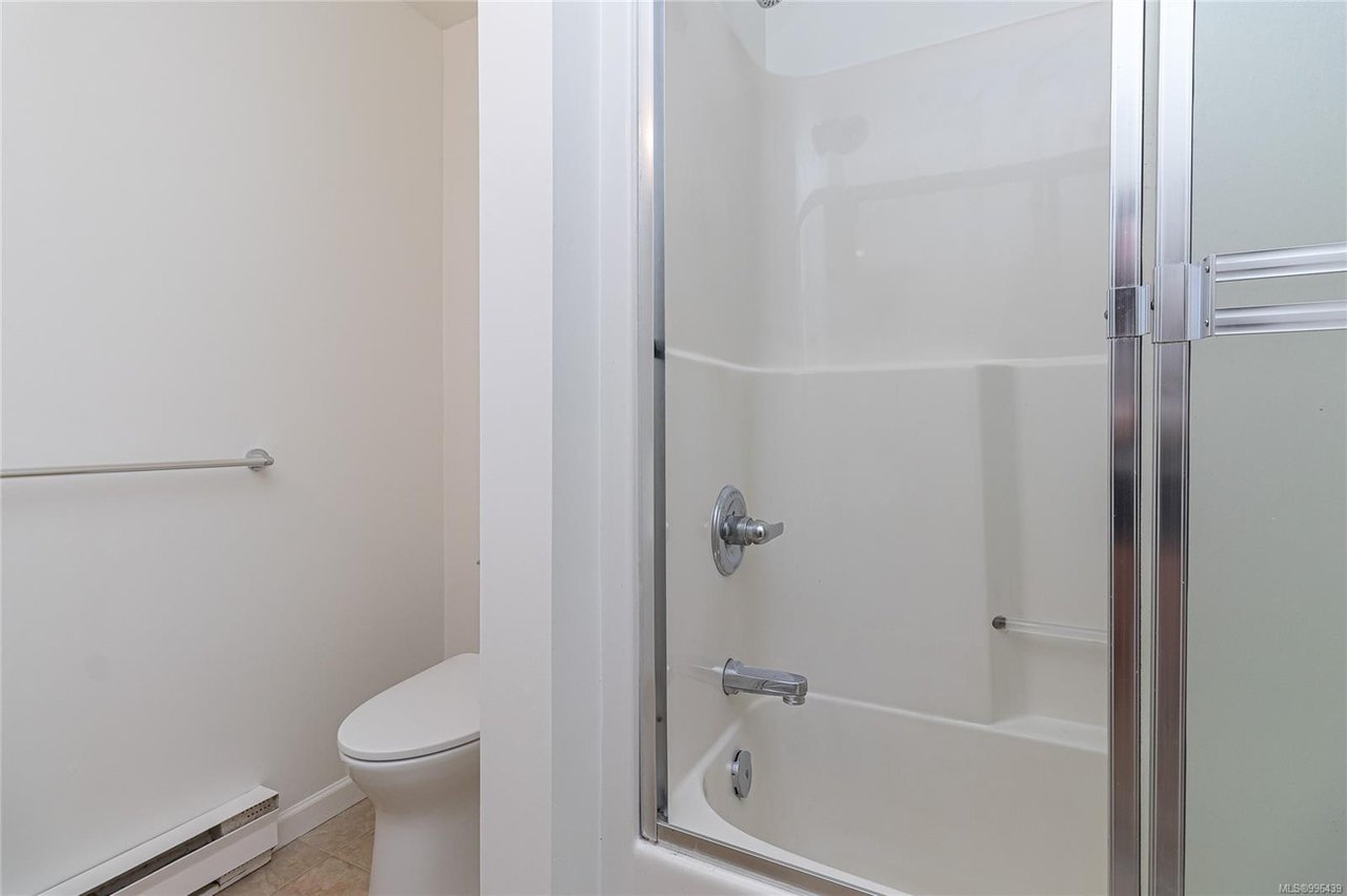 4354 Okano Pl