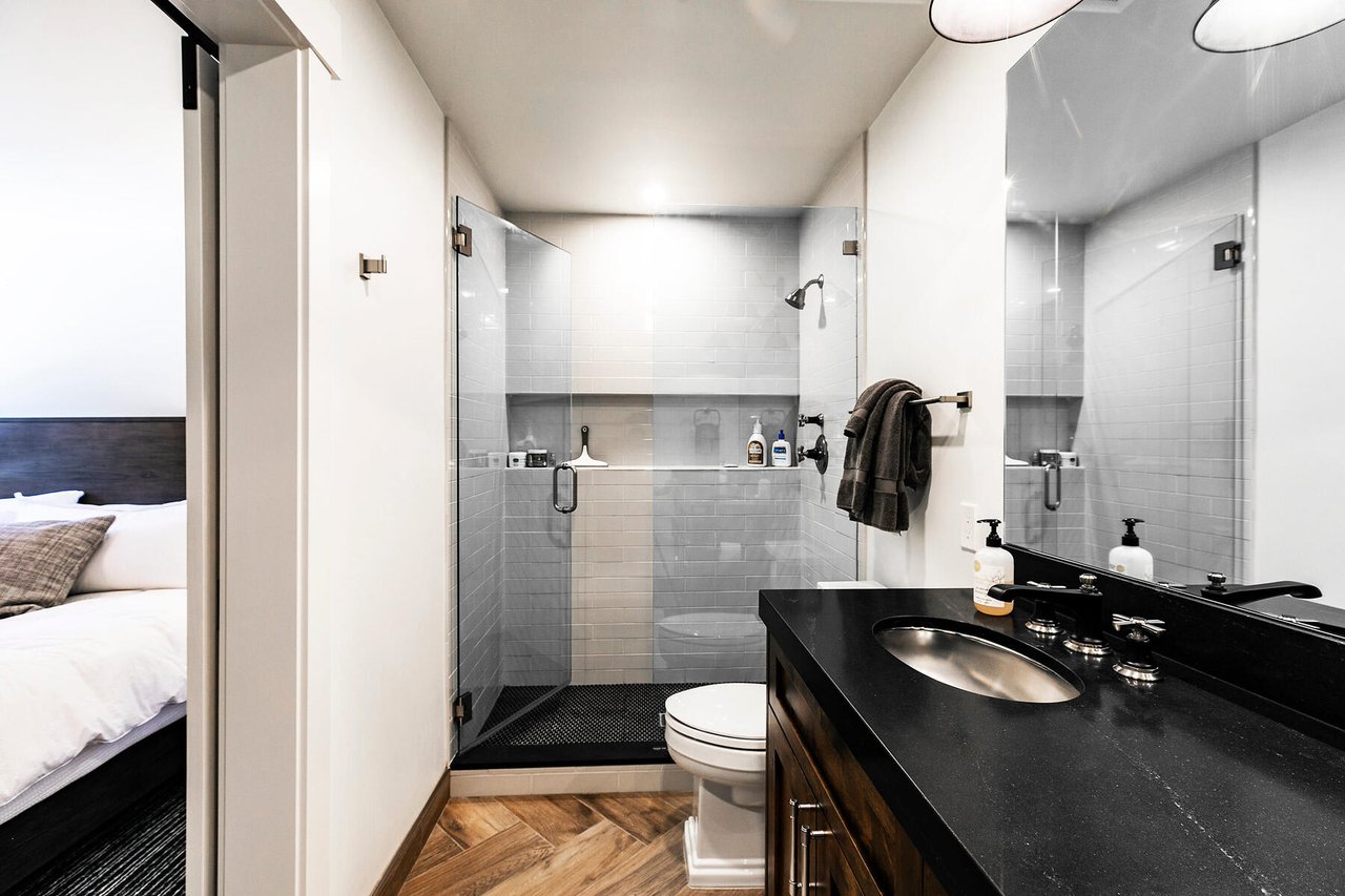 Luxury and Convenience at Three Kings