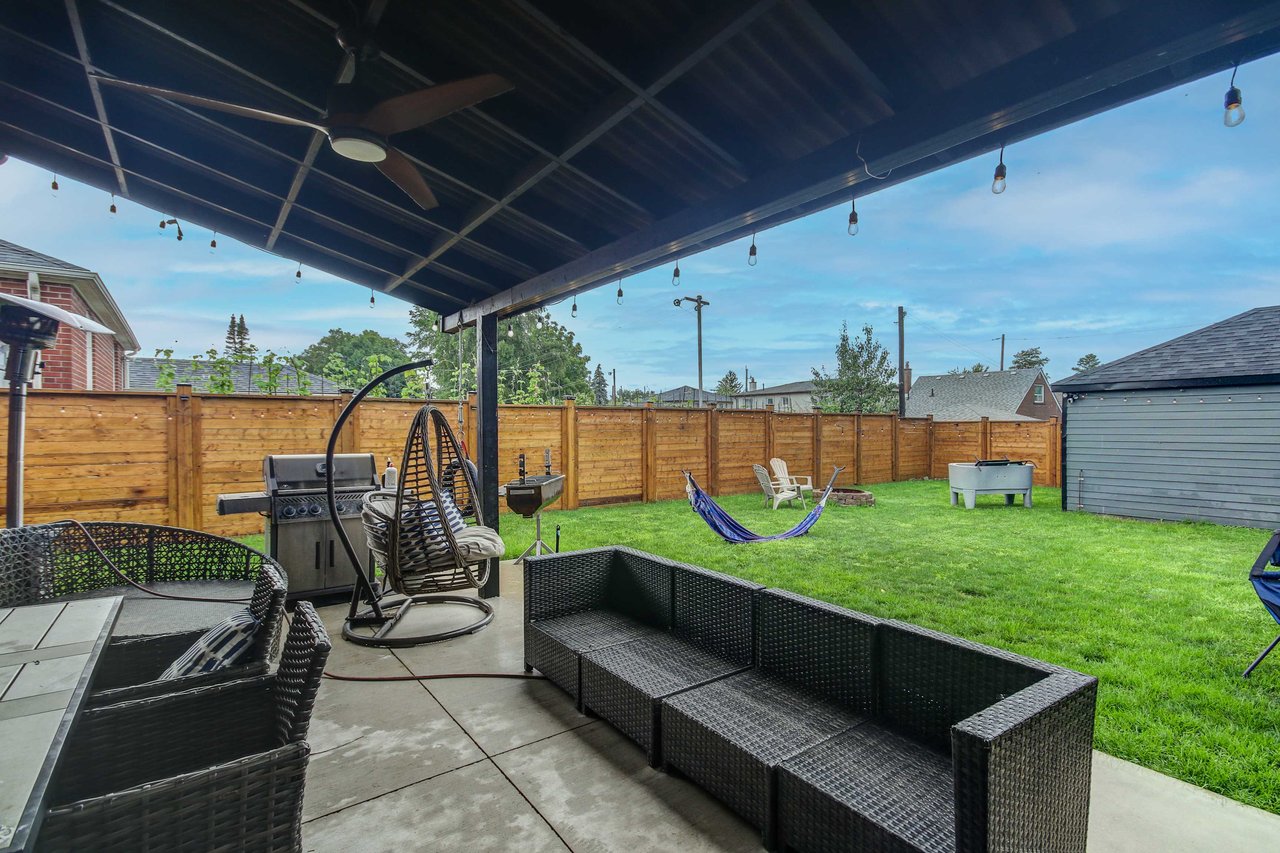 42 Bunnell Cres