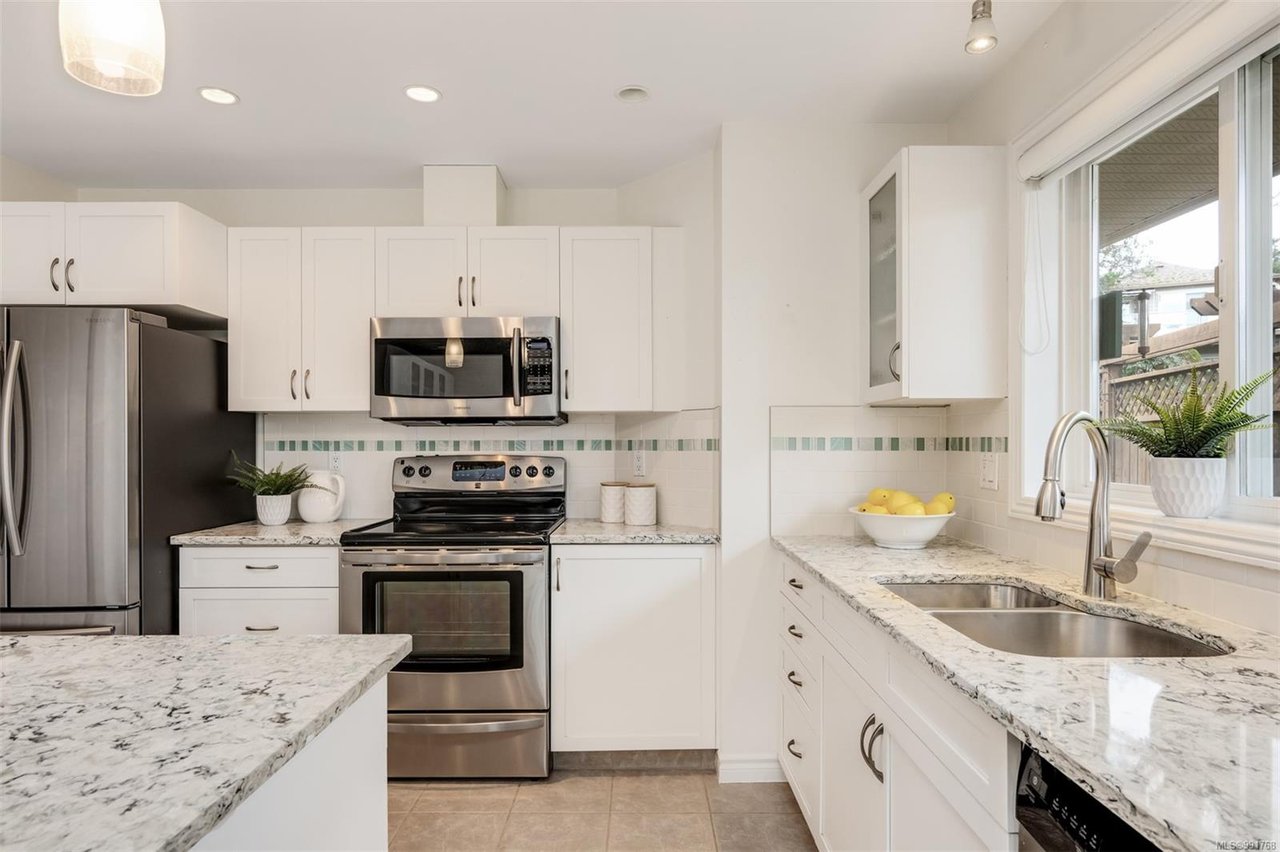 32-108 Aldersmith Pl