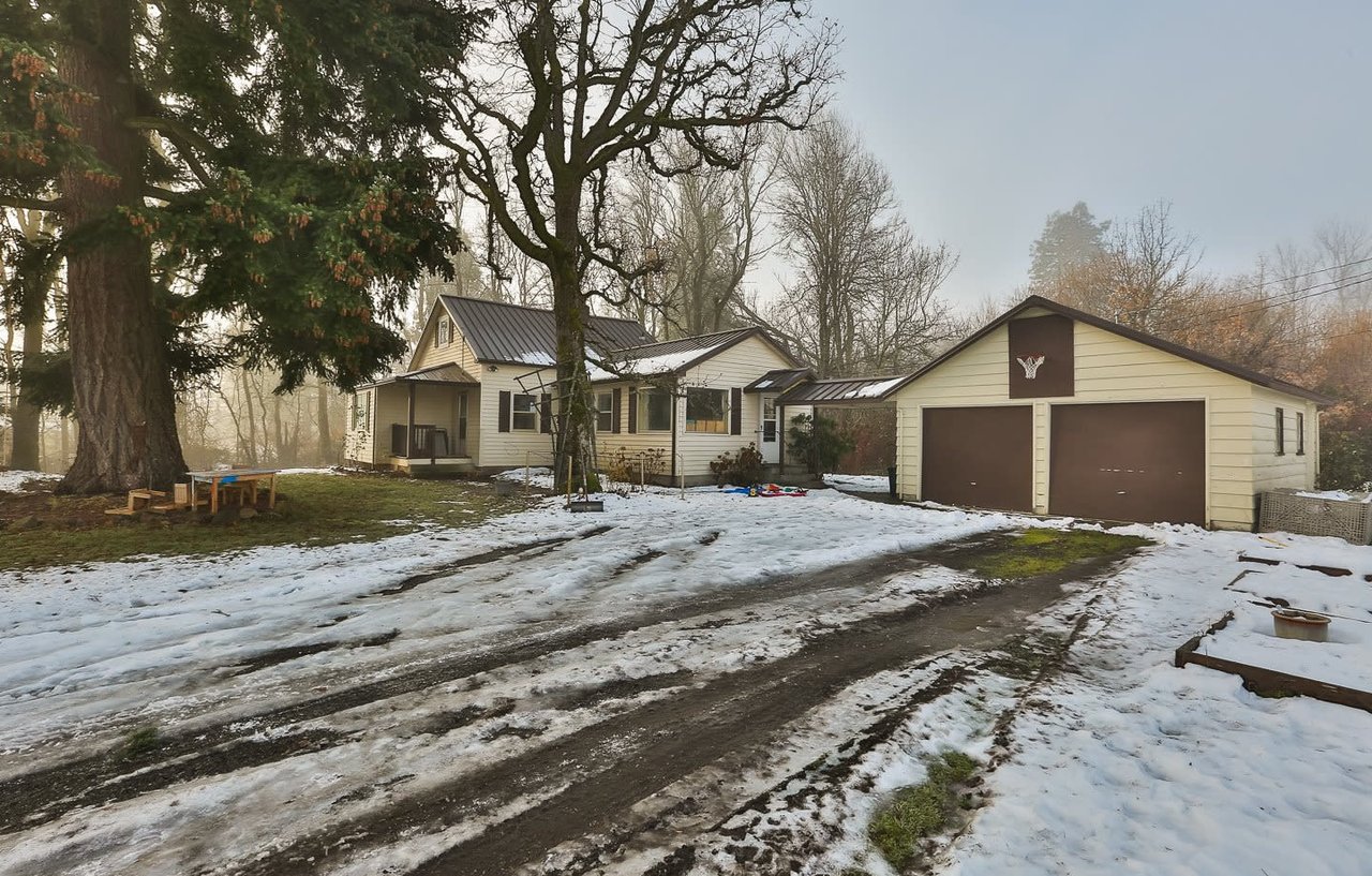 1050 Multnomah Rd