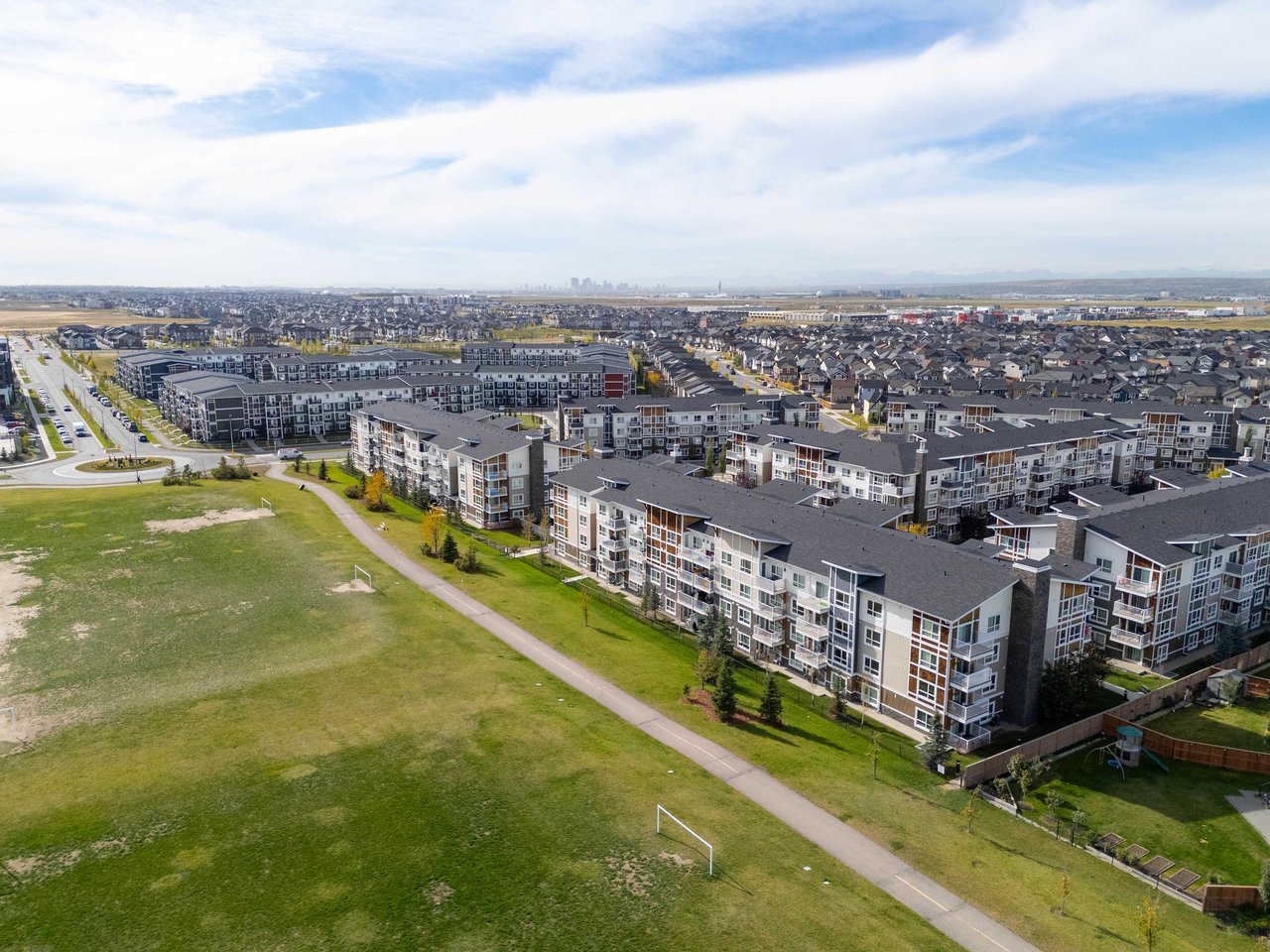 302 Skyview Ranch Drive NE Unit: 6406