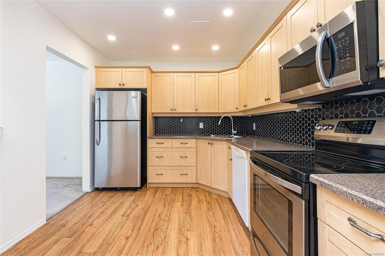 410-71 Gorge Rd