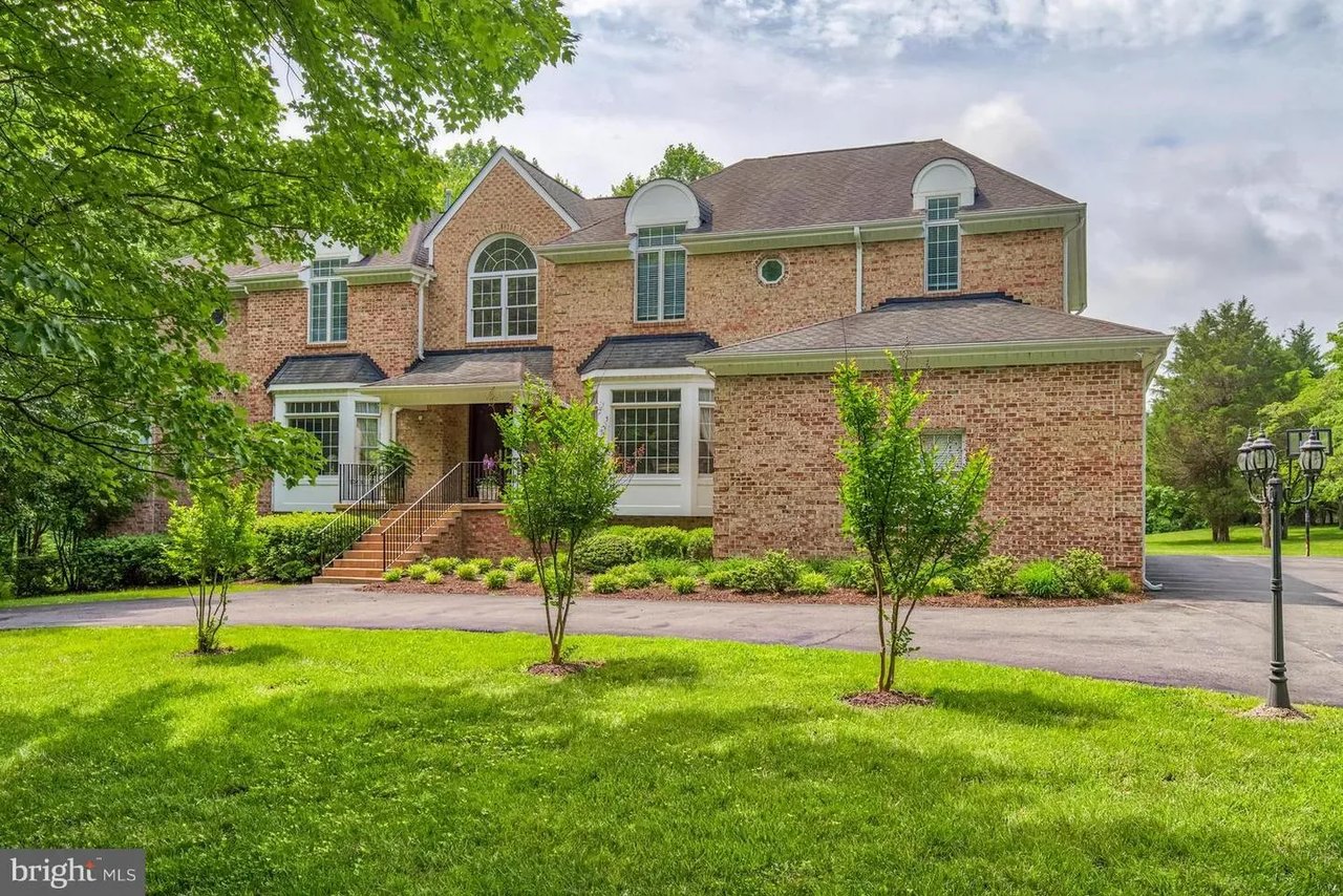 811 Gouldman Ln