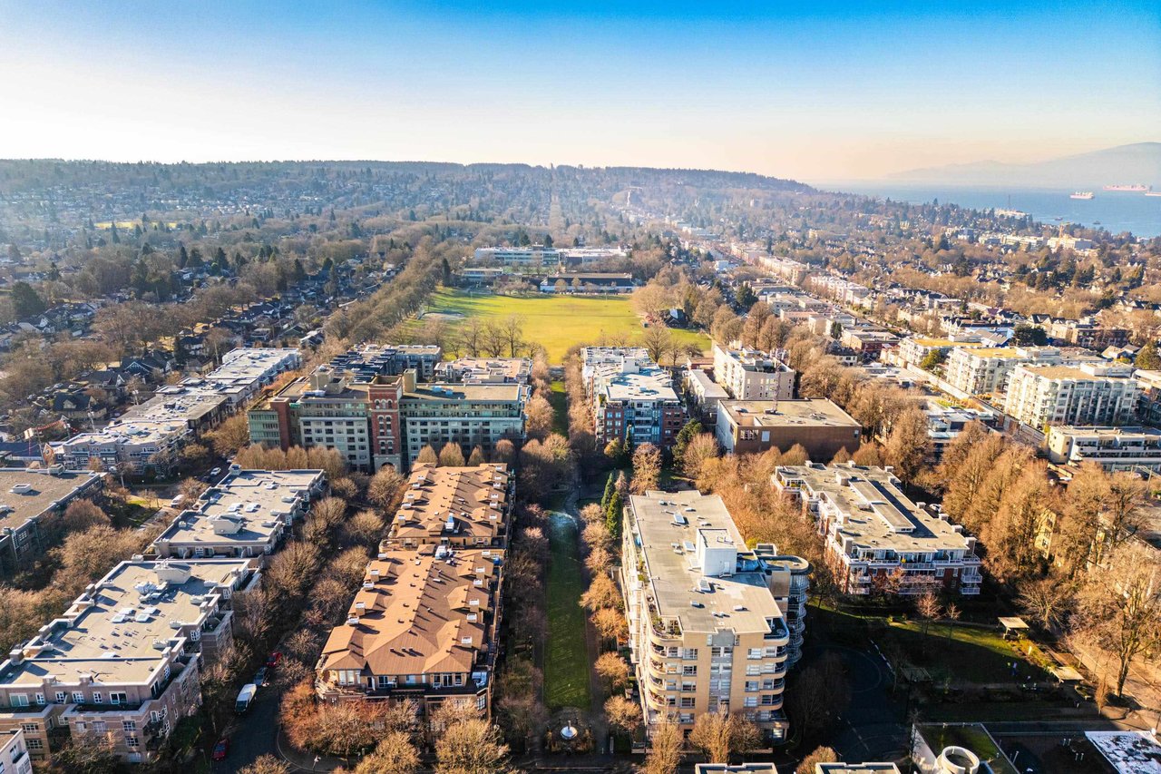 103-2130 W 12th Avenue, Vancouver