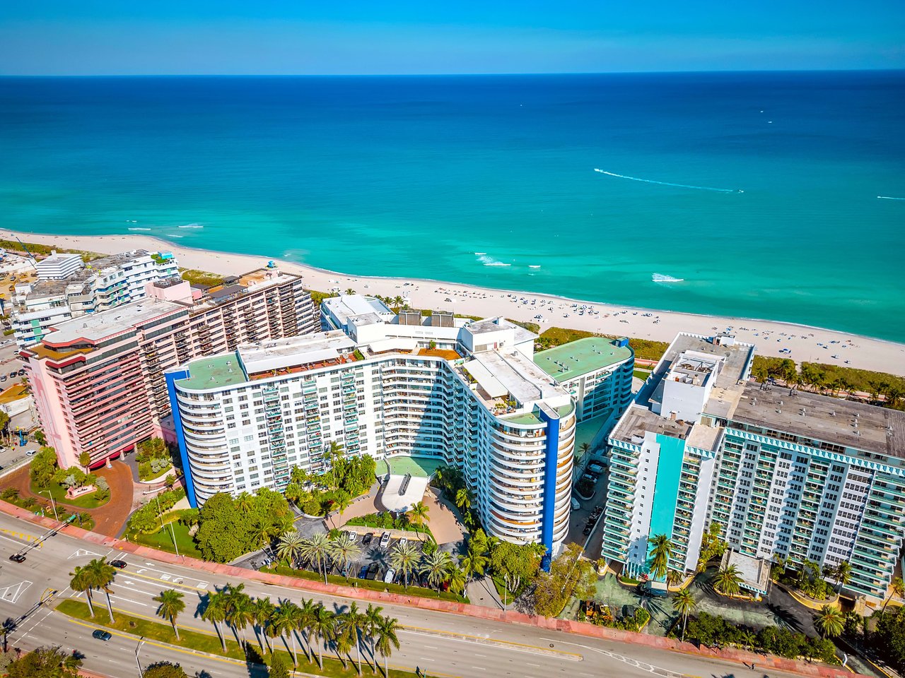 5161 Collins Ave #411 Miami Beach FL-33140