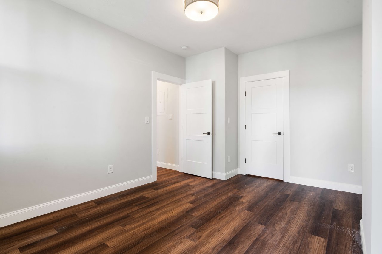 Updated One Bedroom Luxury Rental