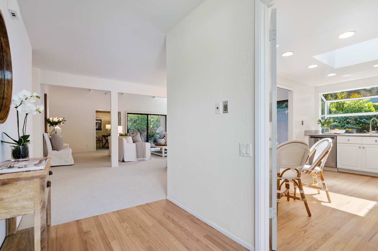 863 Augusta Dr