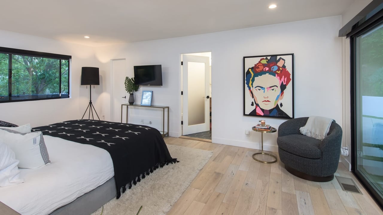 3901 ½ Ventura Canyon