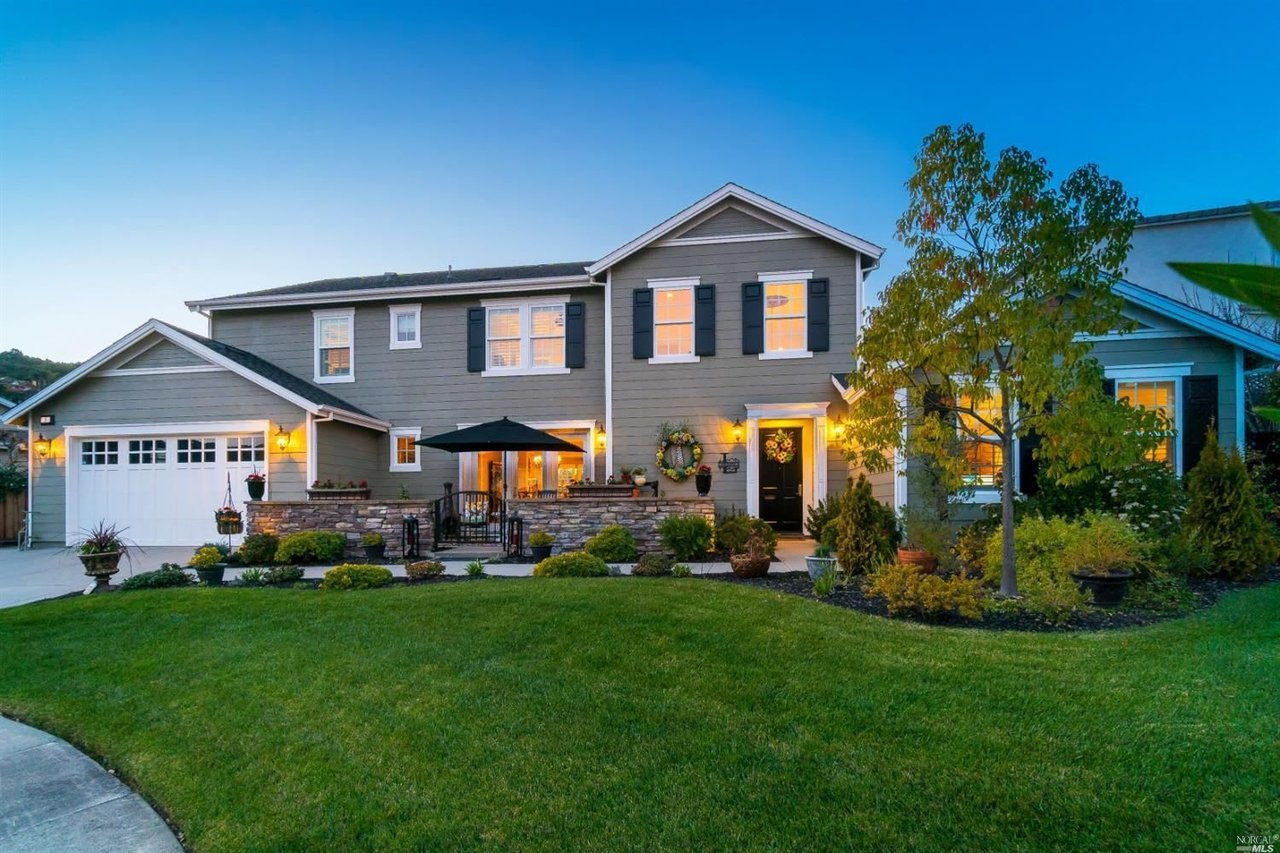 9 Ash Ct
