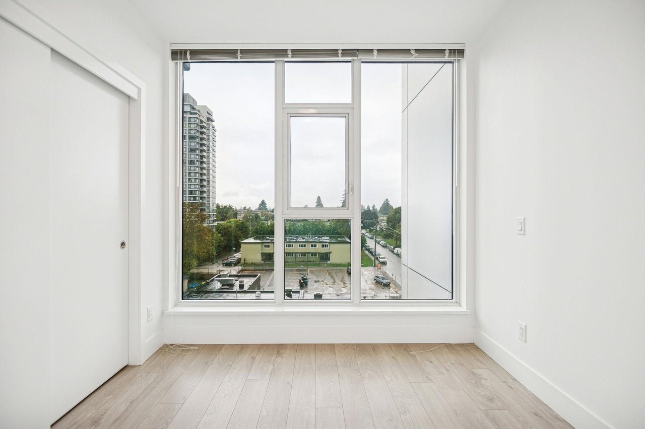 510-7358 Edmonds St