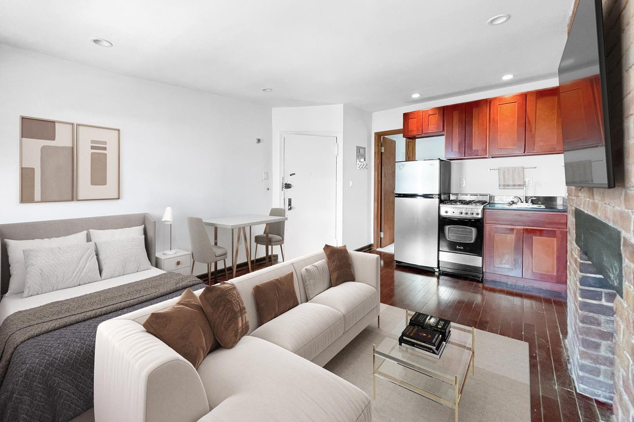 356 East 19th Street, Apt 4-W