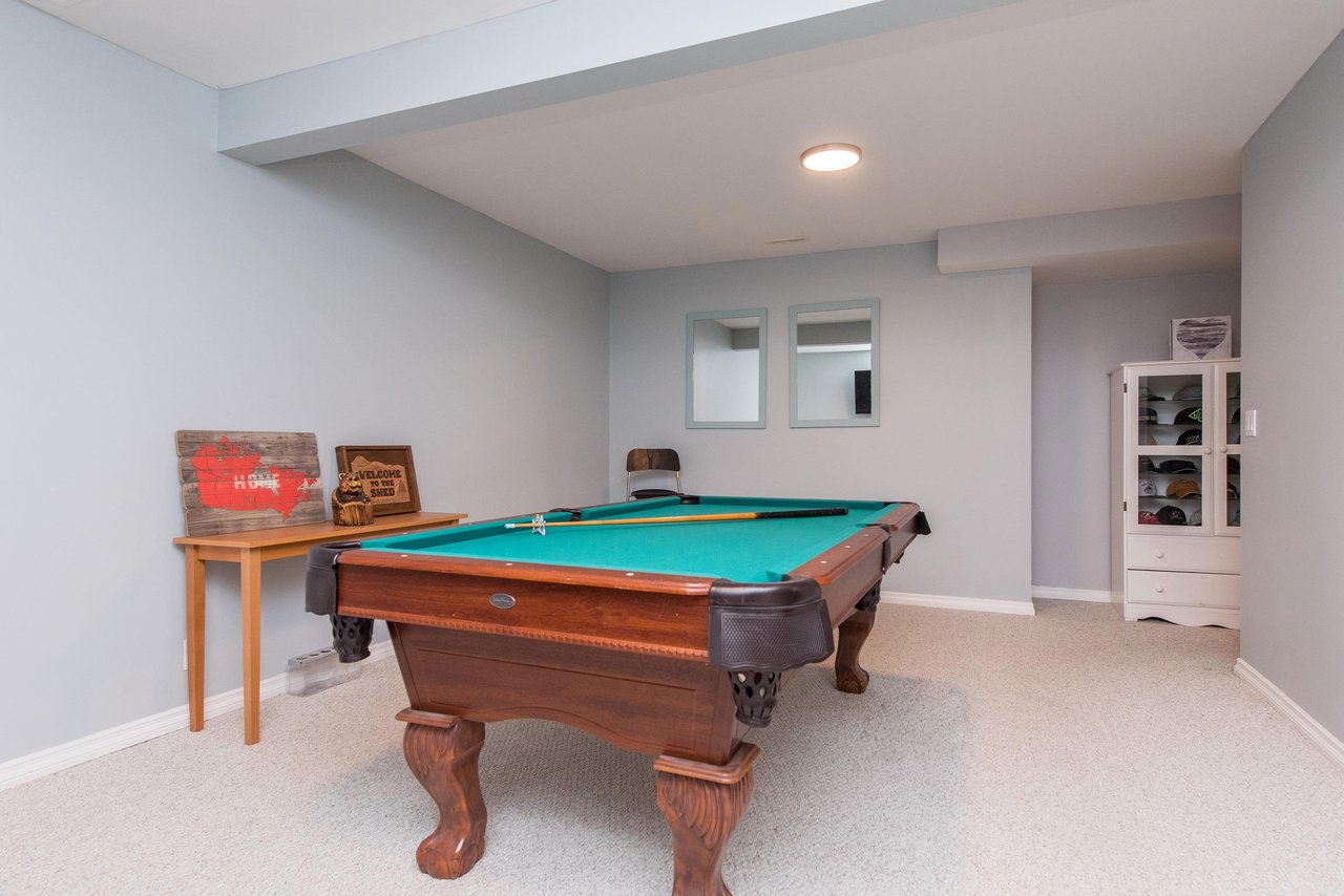 42-6450 Blackwood Ln