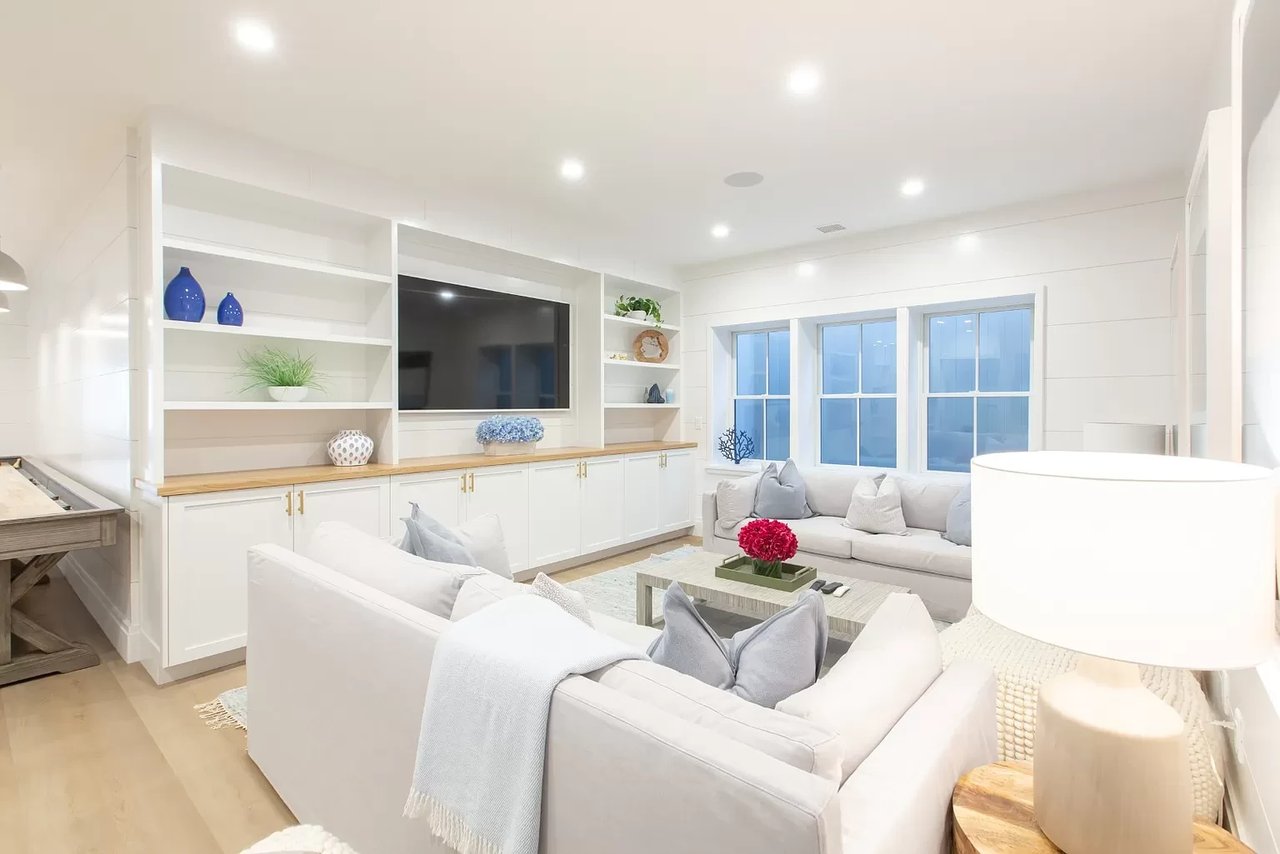 21 Ellens Way