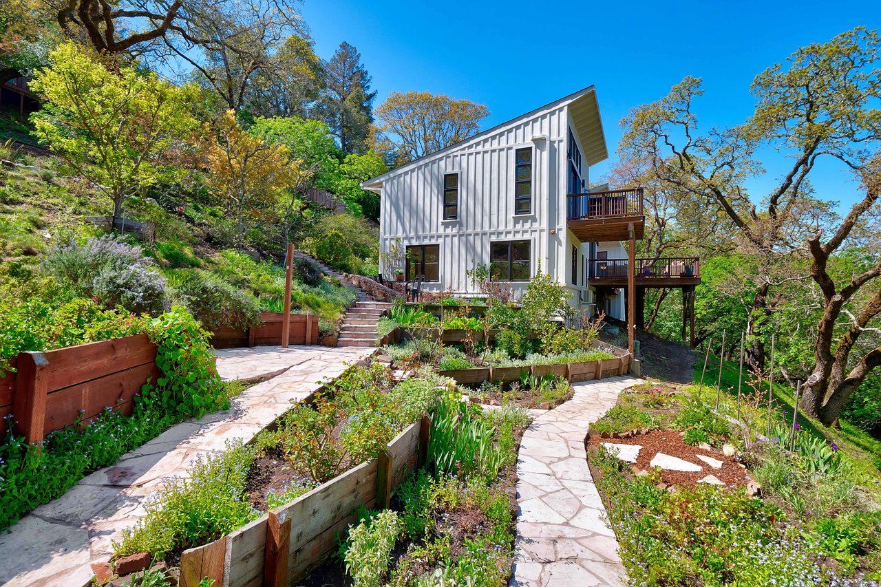 880 Bolinas Road, Fairfax