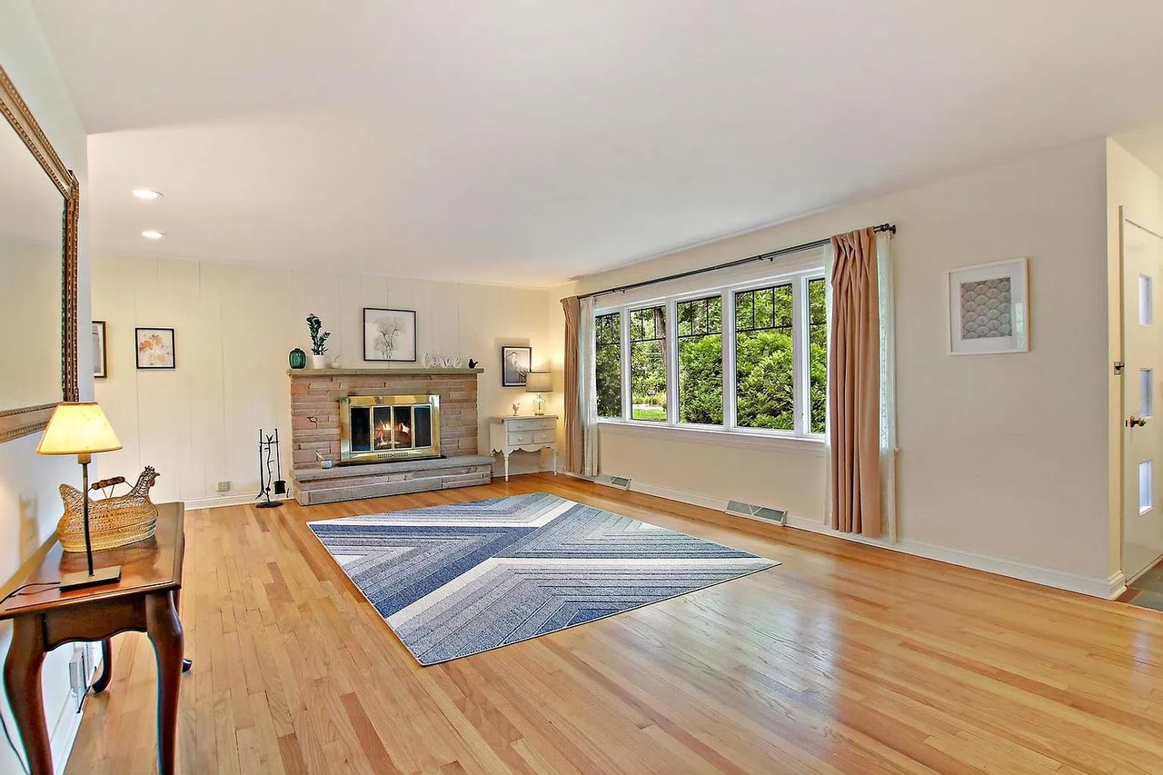 1416 Northwoods Rd