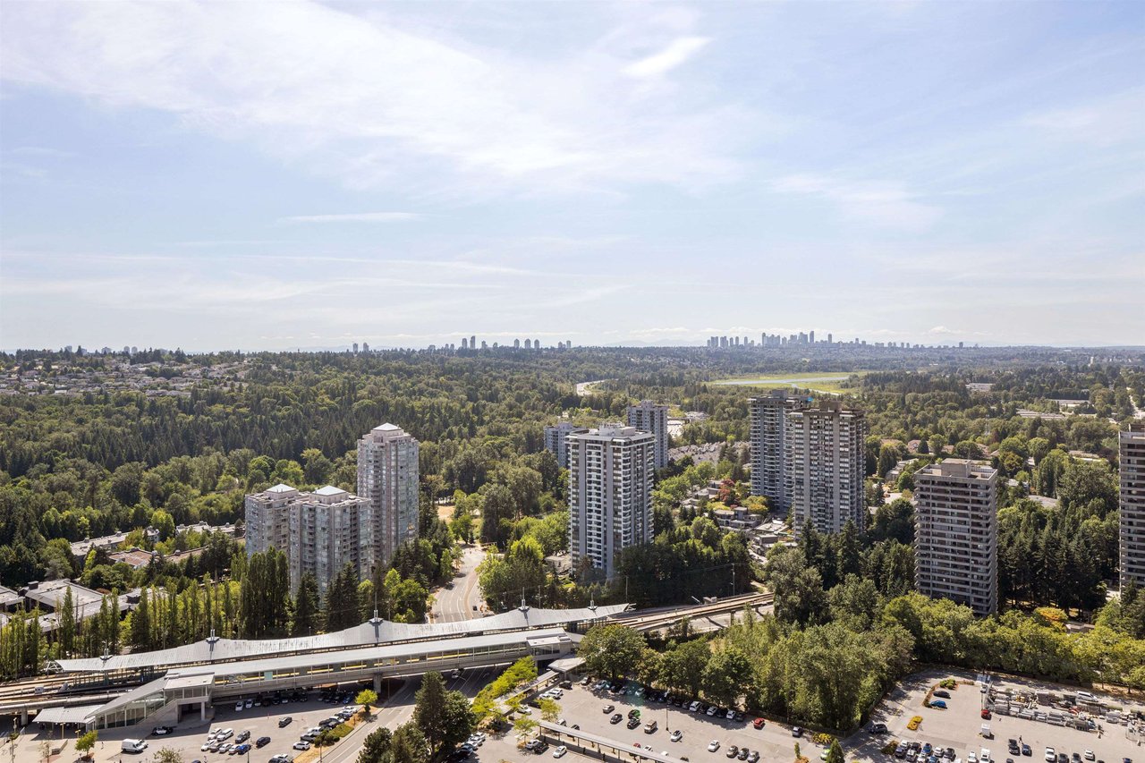 2908-3809 Evergreen Pl