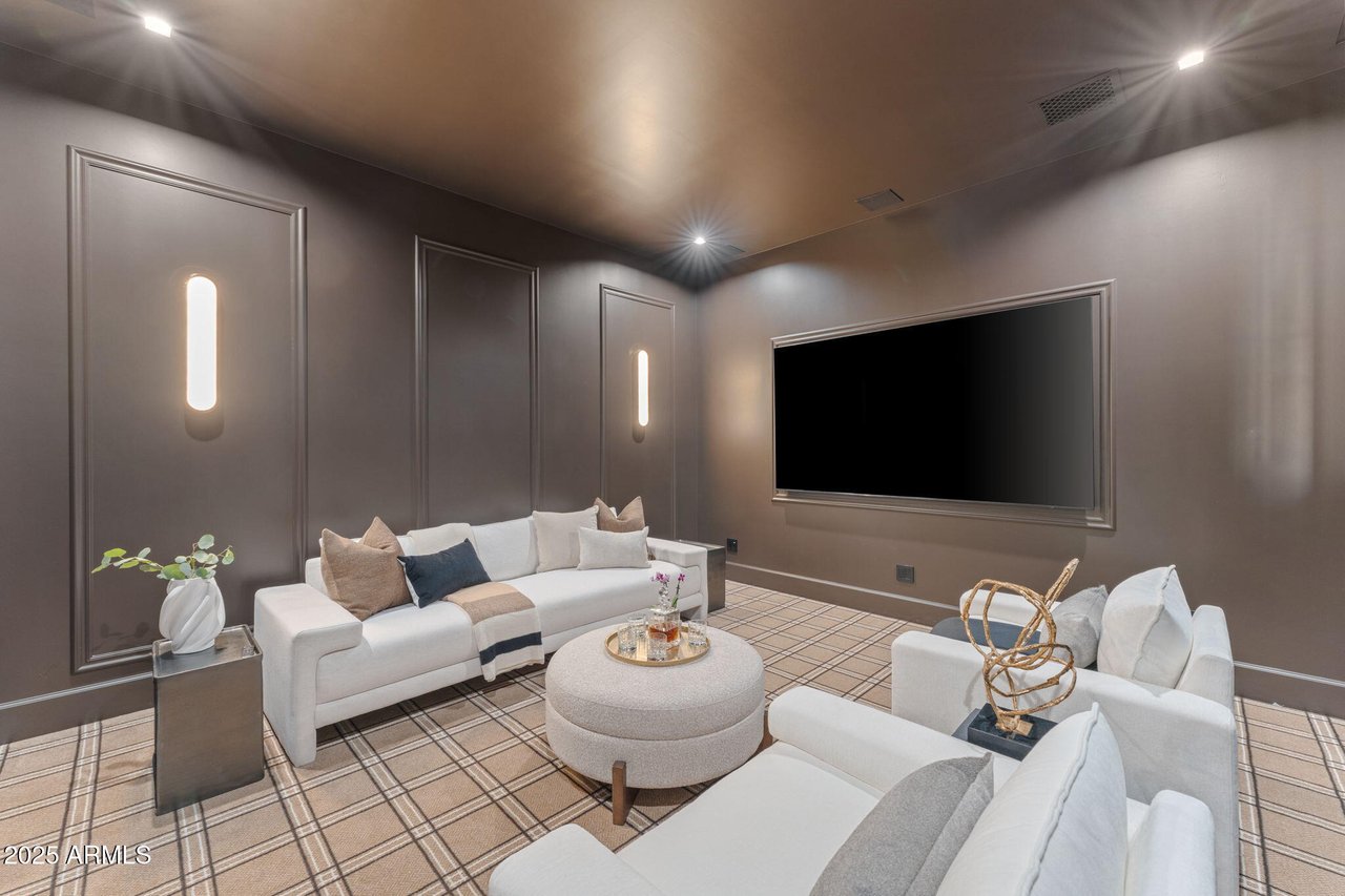 7501 N Eucalyptus Dr